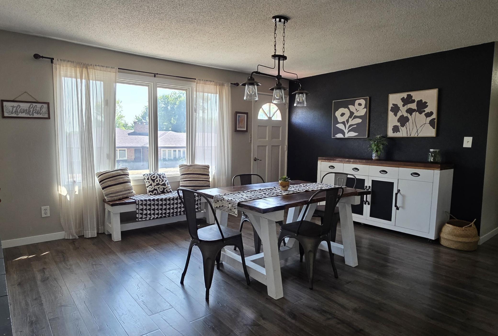 1973 single family home for sale at 602 Ash Street in Lisbon, ND — 4 bed, 3 bath (photo 9 of 44)