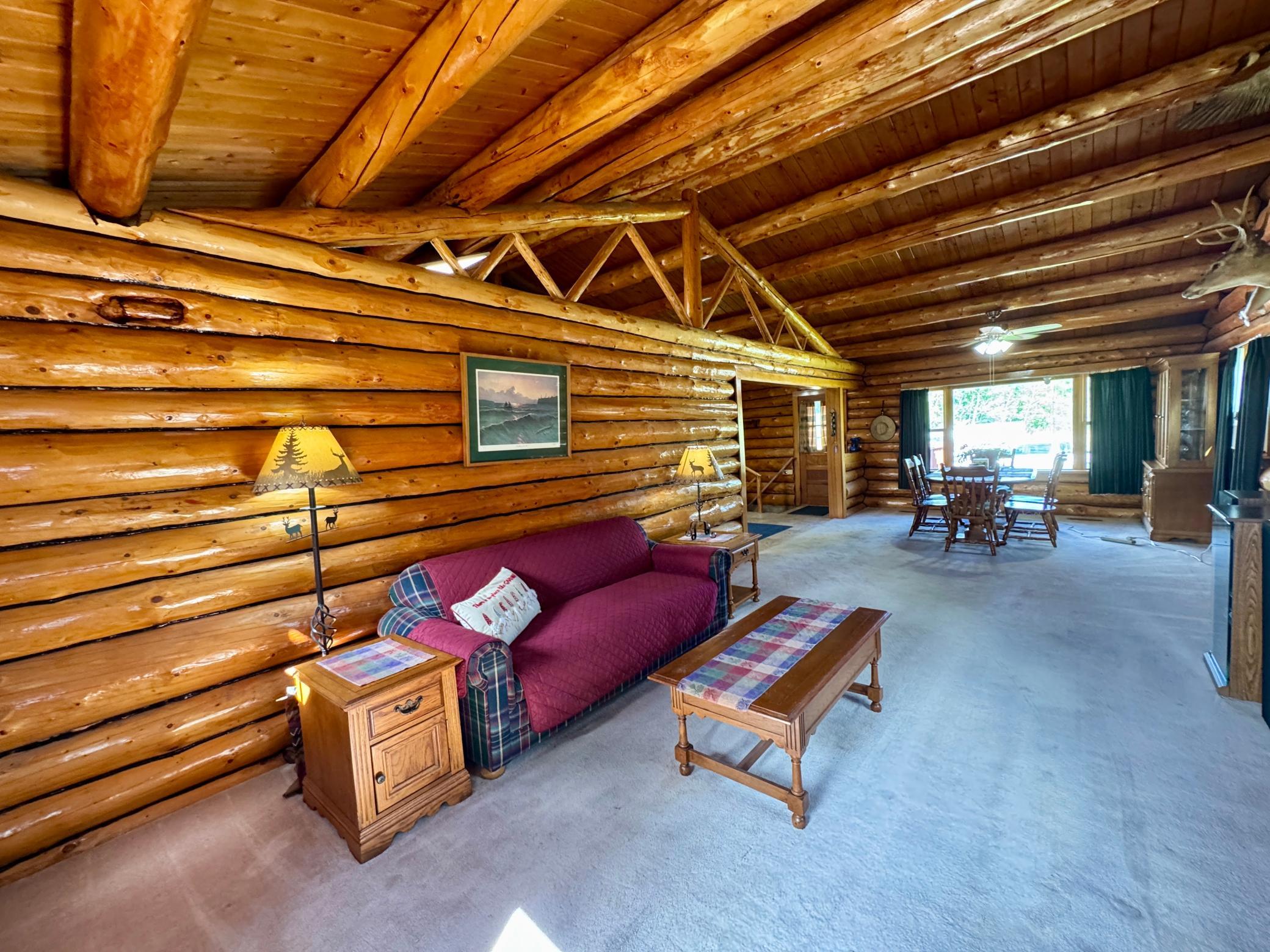 1974 single family home for sale at 39090 State Highway 313 in Warroad, MN — 3 bed, 2 bath (photo 13 of 62)