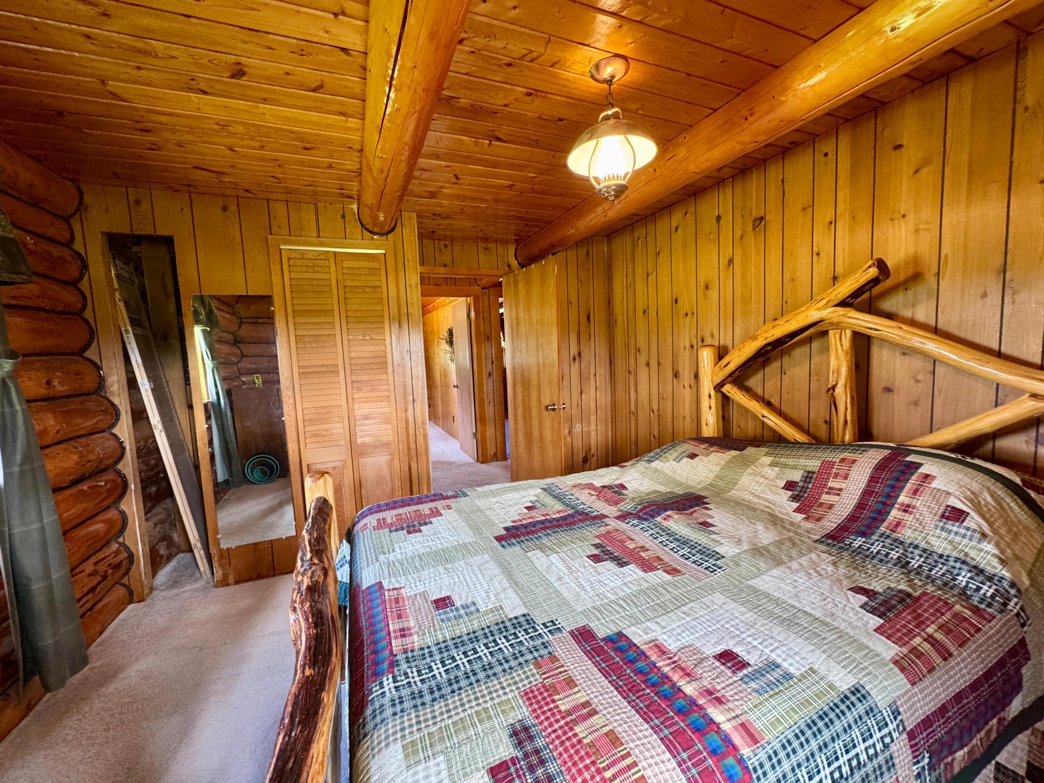 1974 single family home for sale at 39090 State Highway 313 in Warroad, MN — 3 bed, 2 bath (photo 20 of 62)