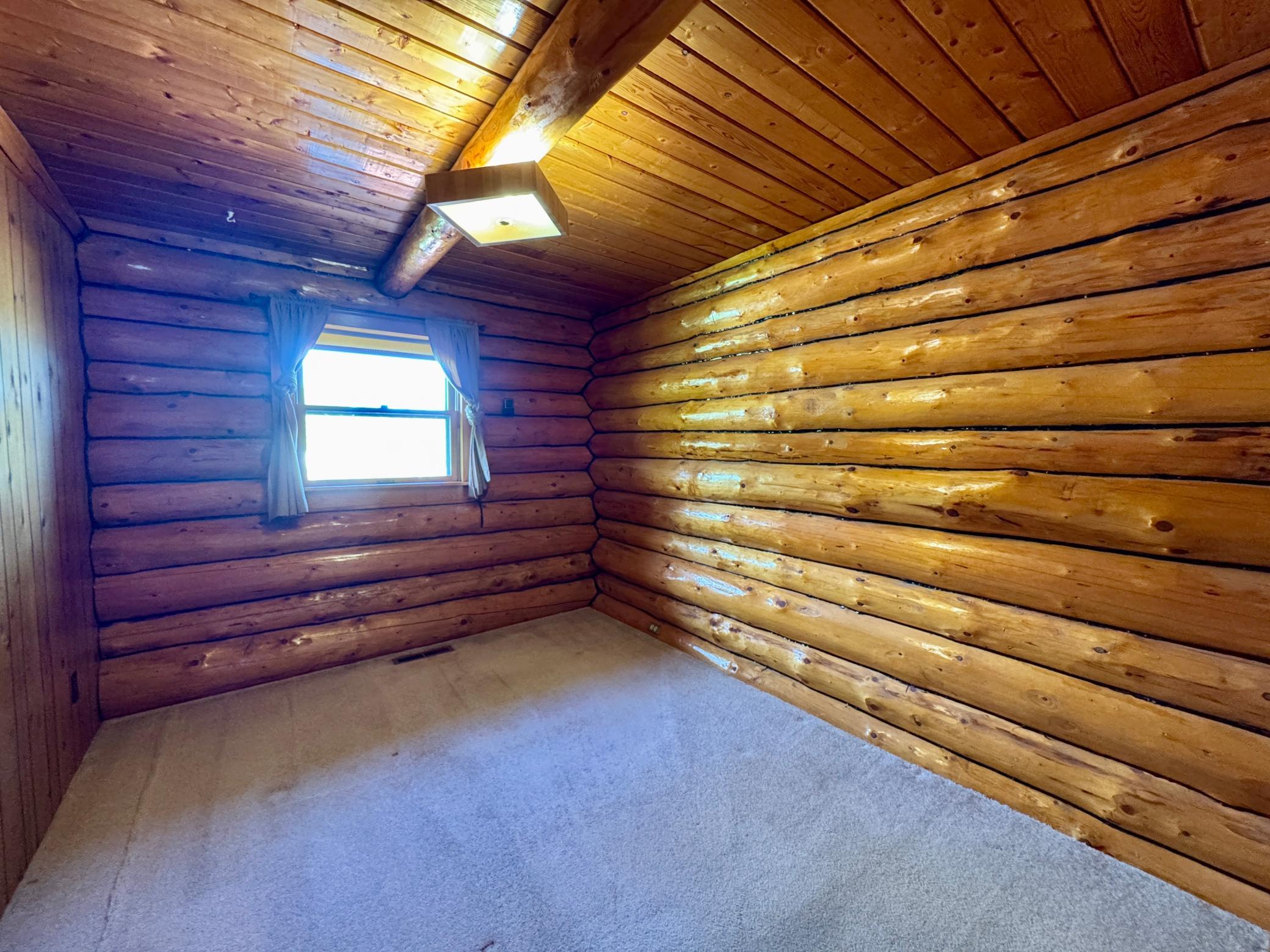 1974 single family home for sale at 39090 State Highway 313 in Warroad, MN — 3 bed, 2 bath (photo 22 of 62)