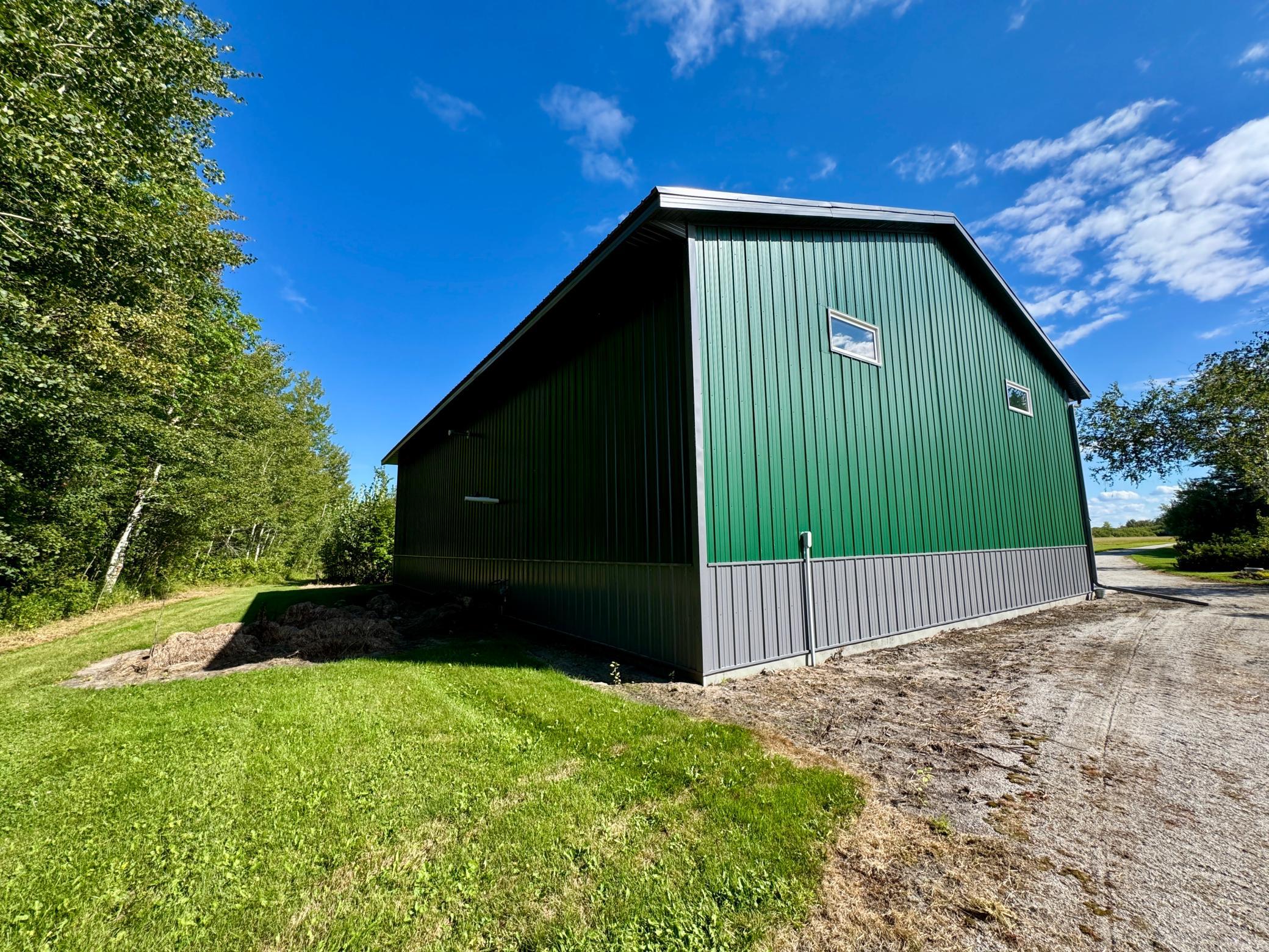 1974 single family home for sale at 39090 State Highway 313 in Warroad, MN — 3 bed, 2 bath (photo 34 of 62)