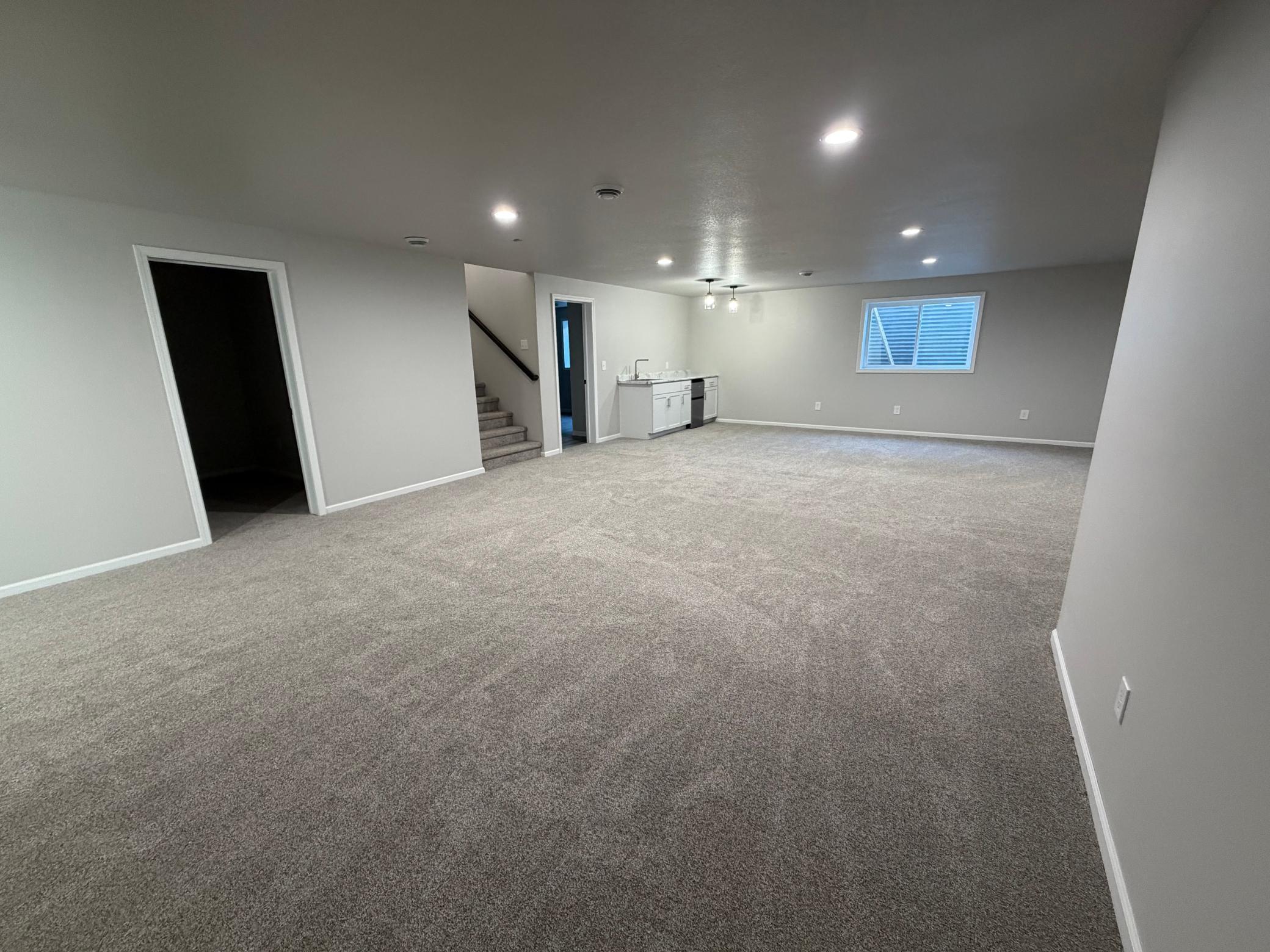 2023 single family home for sale at 10258 Burgundy Drive in Horace, ND — 5 bed, 3 bath (photo 26 of 38)