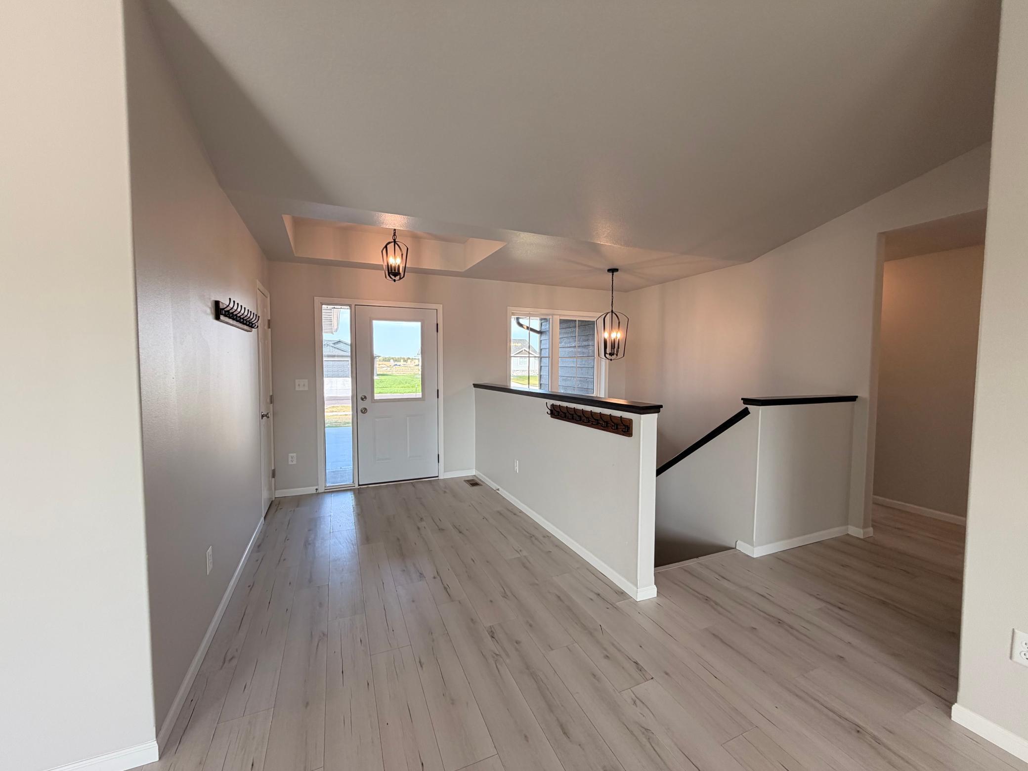 2023 single family home for sale at 10258 Burgundy Drive in Horace, ND — 5 bed, 3 bath (photo 8 of 38)
