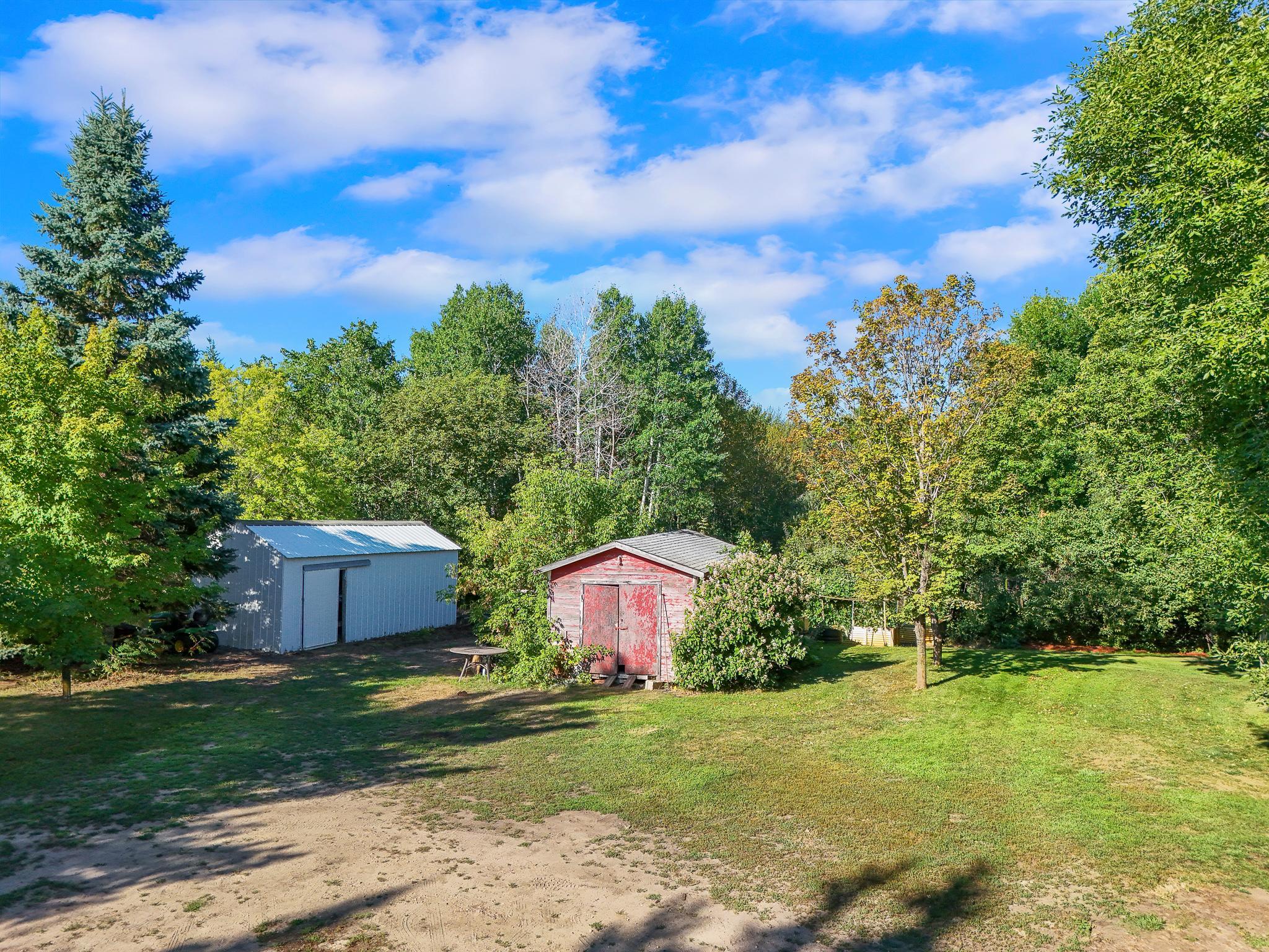1975 single family home for sale at 33733 Co Hwy 35 in Dent, MN — 3 bed, 2 bath (photo 12 of 56)