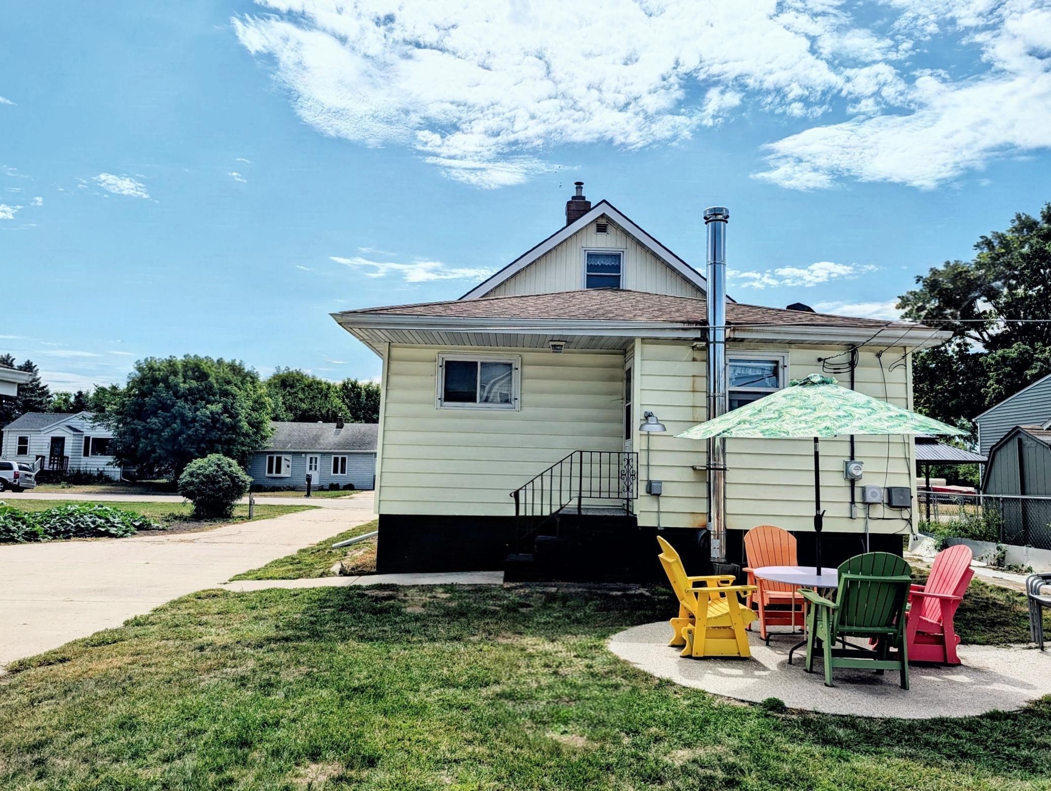 1908 single family home for sale at 107 1st Avenue SW in Dilworth, MN — 3 bed, 3 bath (photo 8 of 37)