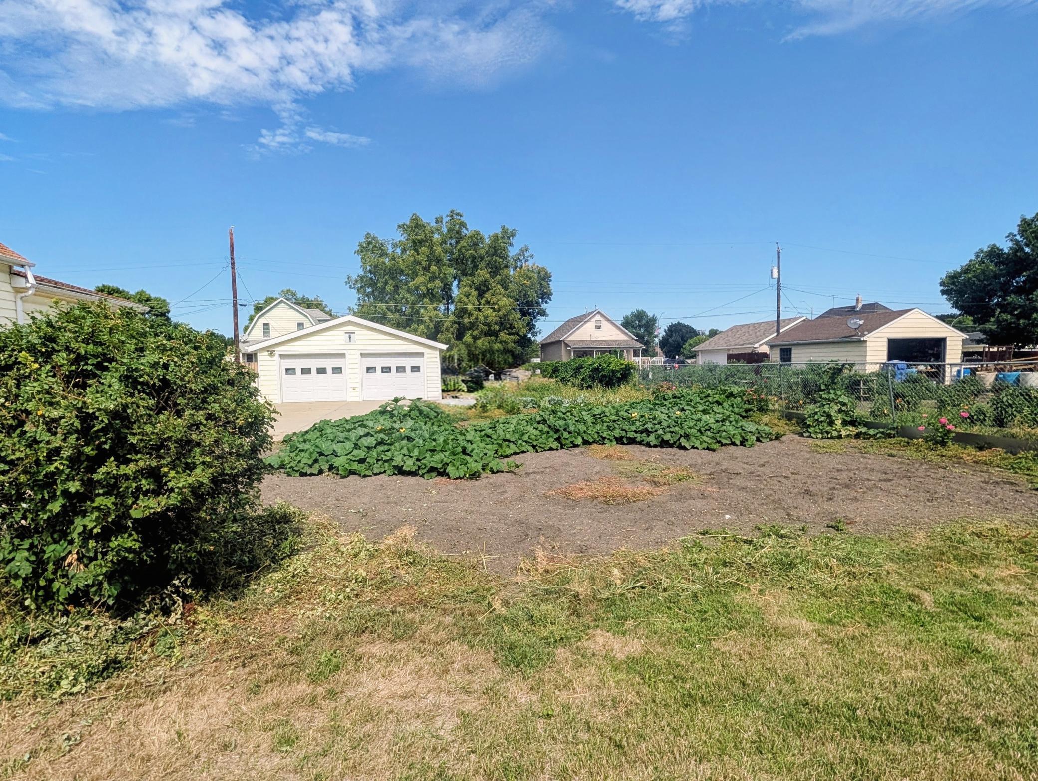 1908 single family home for sale at 107 1st Avenue SW in Dilworth, MN — 3 bed, 3 bath (photo 9 of 37)