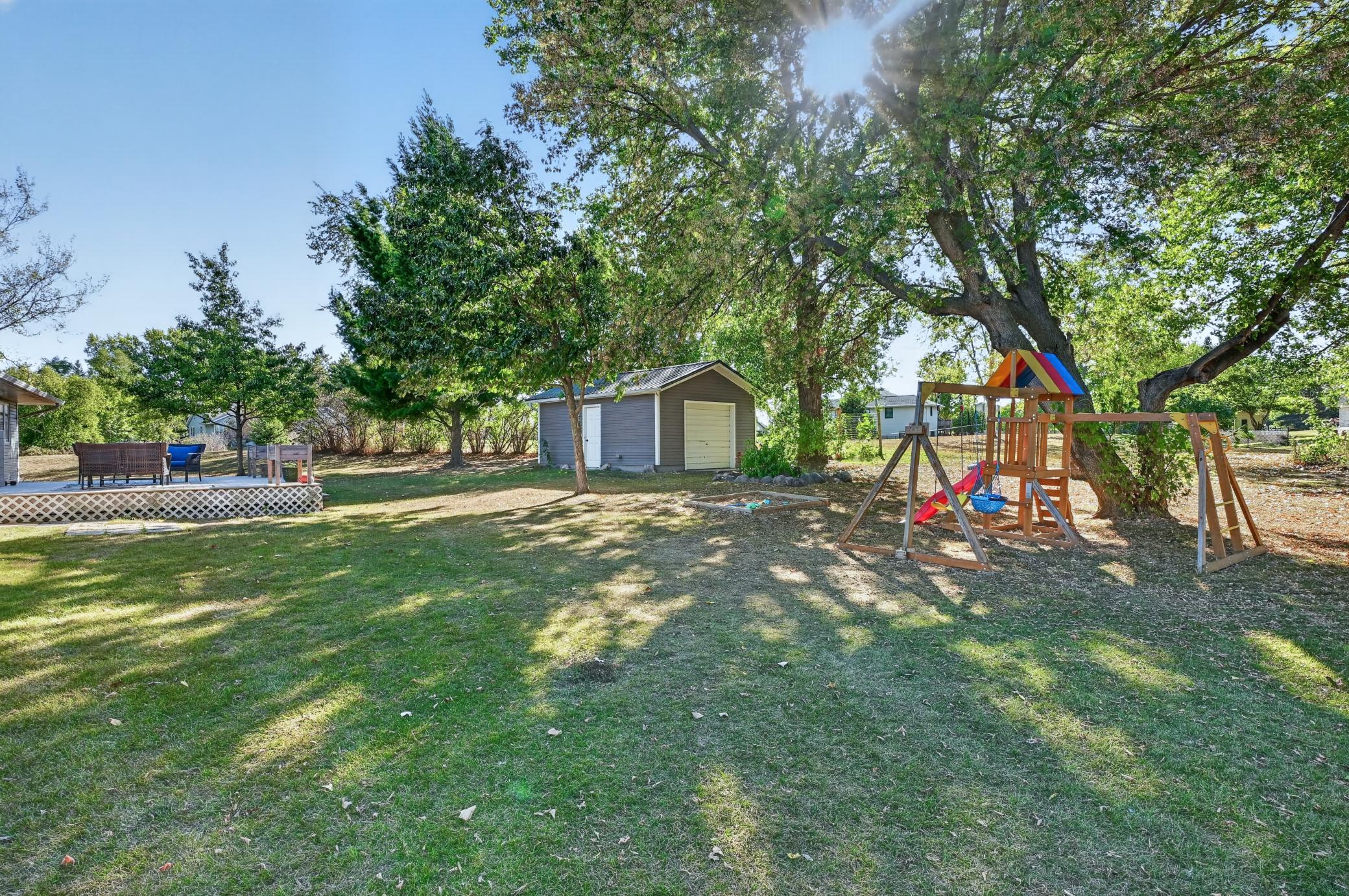 1998 single family home for sale at 1576 W Latoka Drive SW in Alexandria, MN — 4 bed, 2 bath (photo 45 of 58)