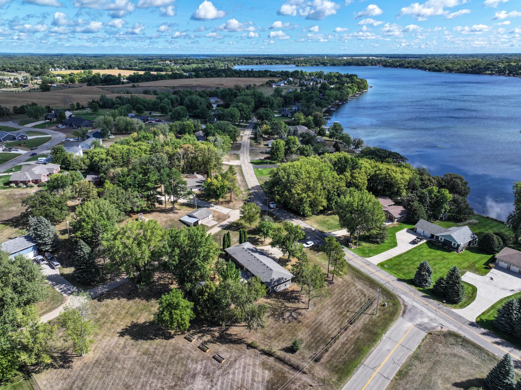 1998 single family home for sale at 1576 W Latoka Drive SW in Alexandria, MN — 4 bed, 2 bath (photo 58 of 58)