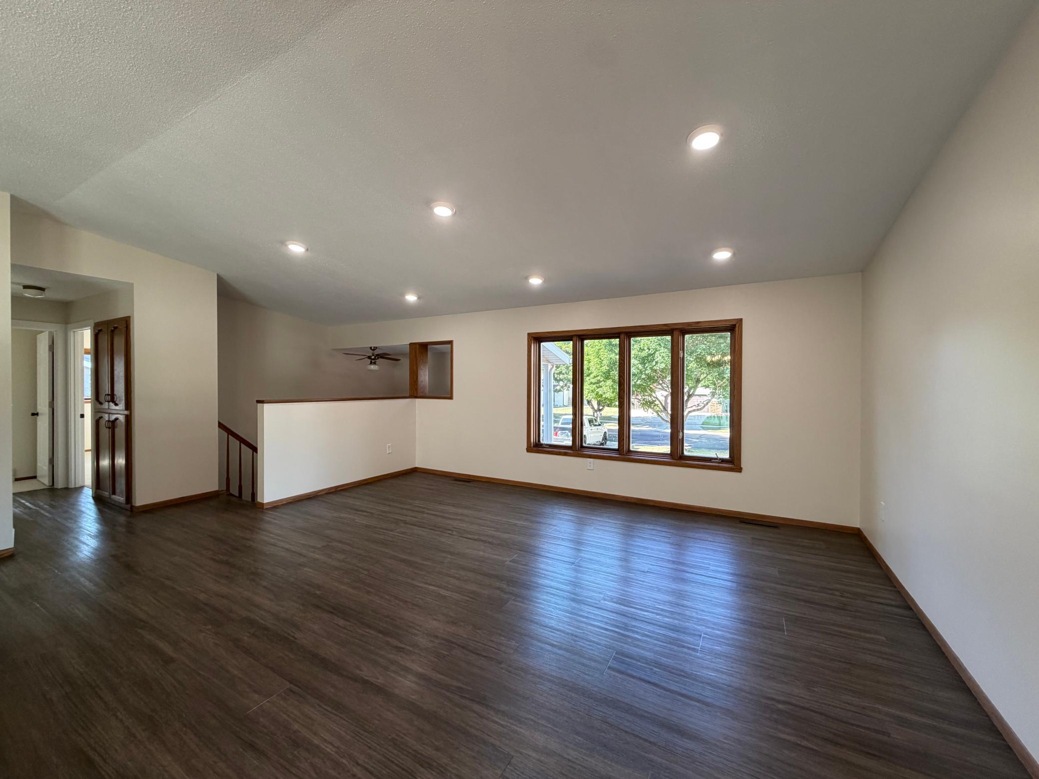 1985 single family home for sale at 1608 38th Avenue S in Fargo, ND — 4 bed, 2 bath (photo 13 of 46)