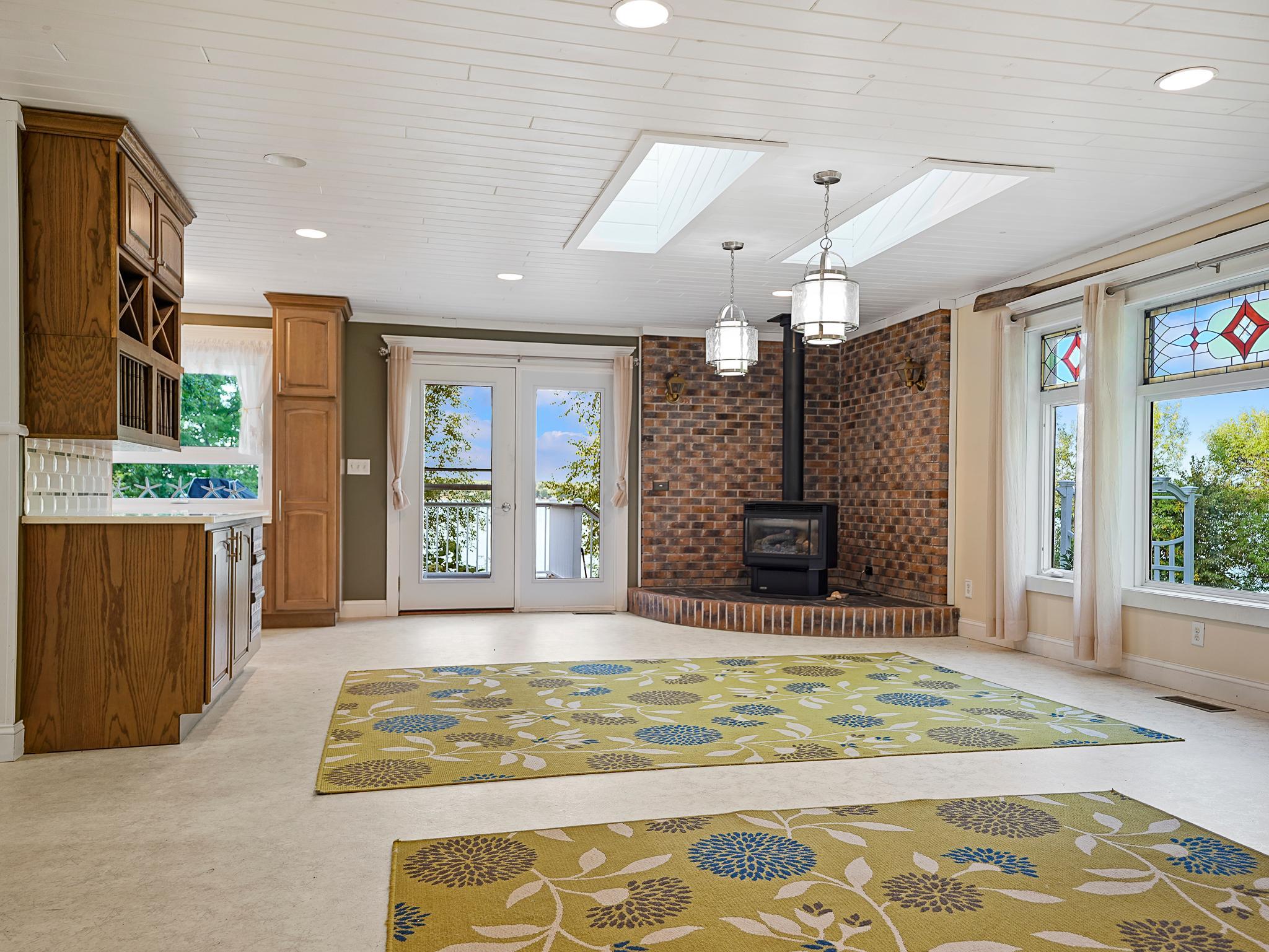 1983 single family home for sale at 38834 Railroad Dr in Richville, MN — 3 bed, 2 bath (photo 16 of 65)