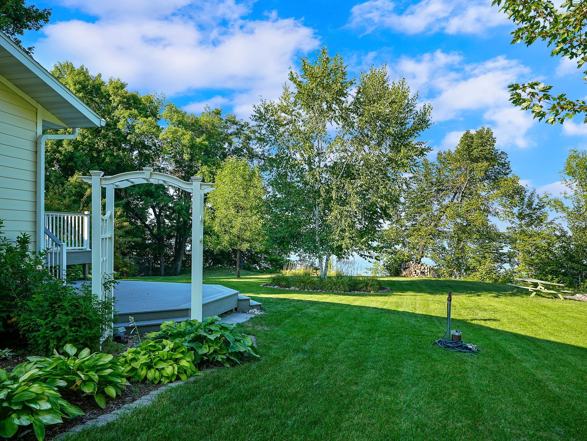 1983 single family home for sale at 38834 Railroad Dr in Richville, MN — 3 bed, 2 bath (photo 21 of 65)
