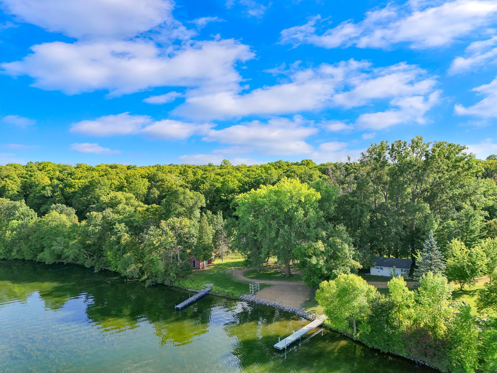 1983 single family home for sale at 38834 Railroad Dr in Richville, MN — 3 bed, 2 bath (photo 9 of 65)