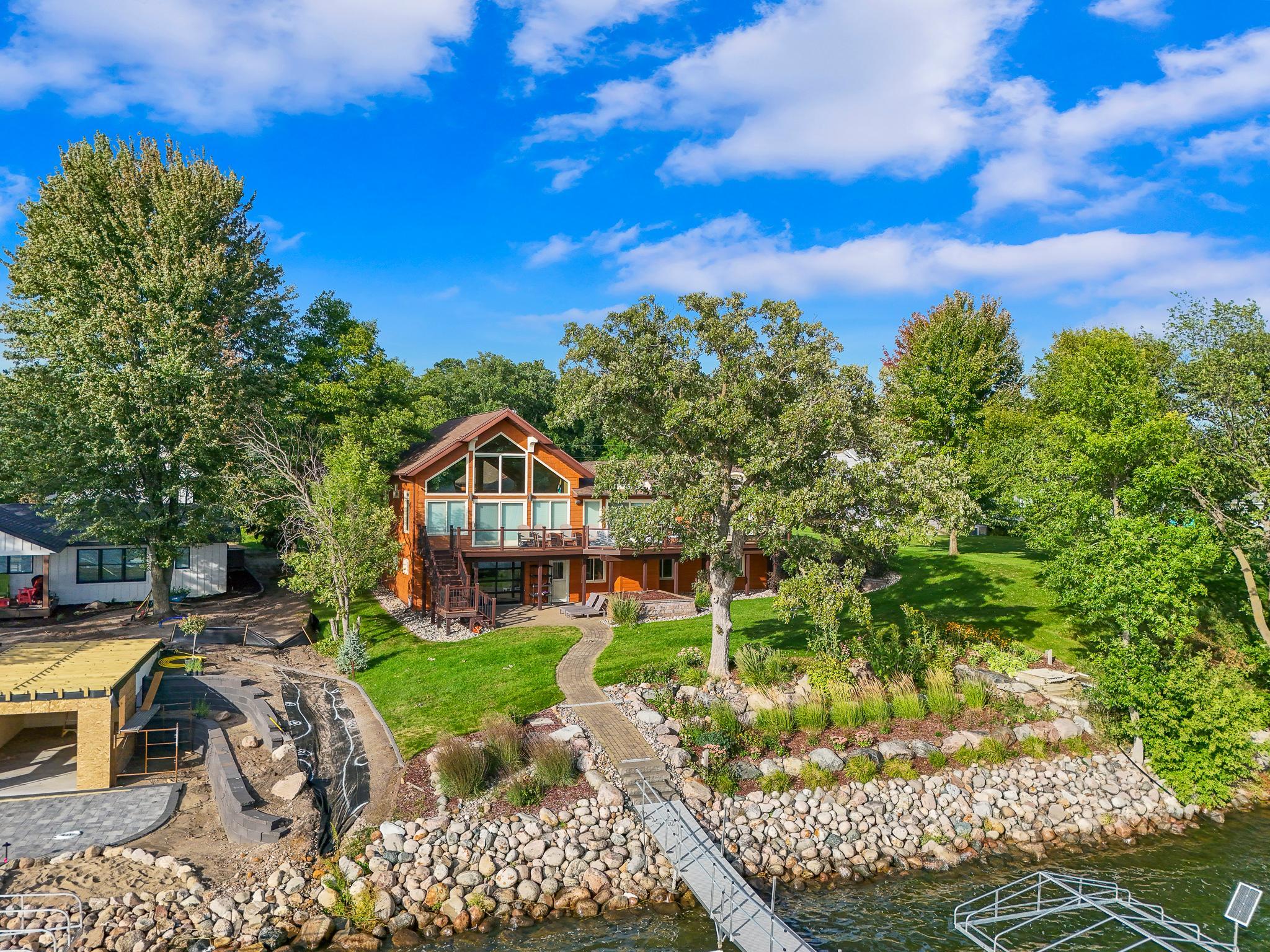 1980 single family home for sale at 39644 Marion Lodge Trl in Perham, MN — 4 bed, 3 bath (photo 2 of 64)