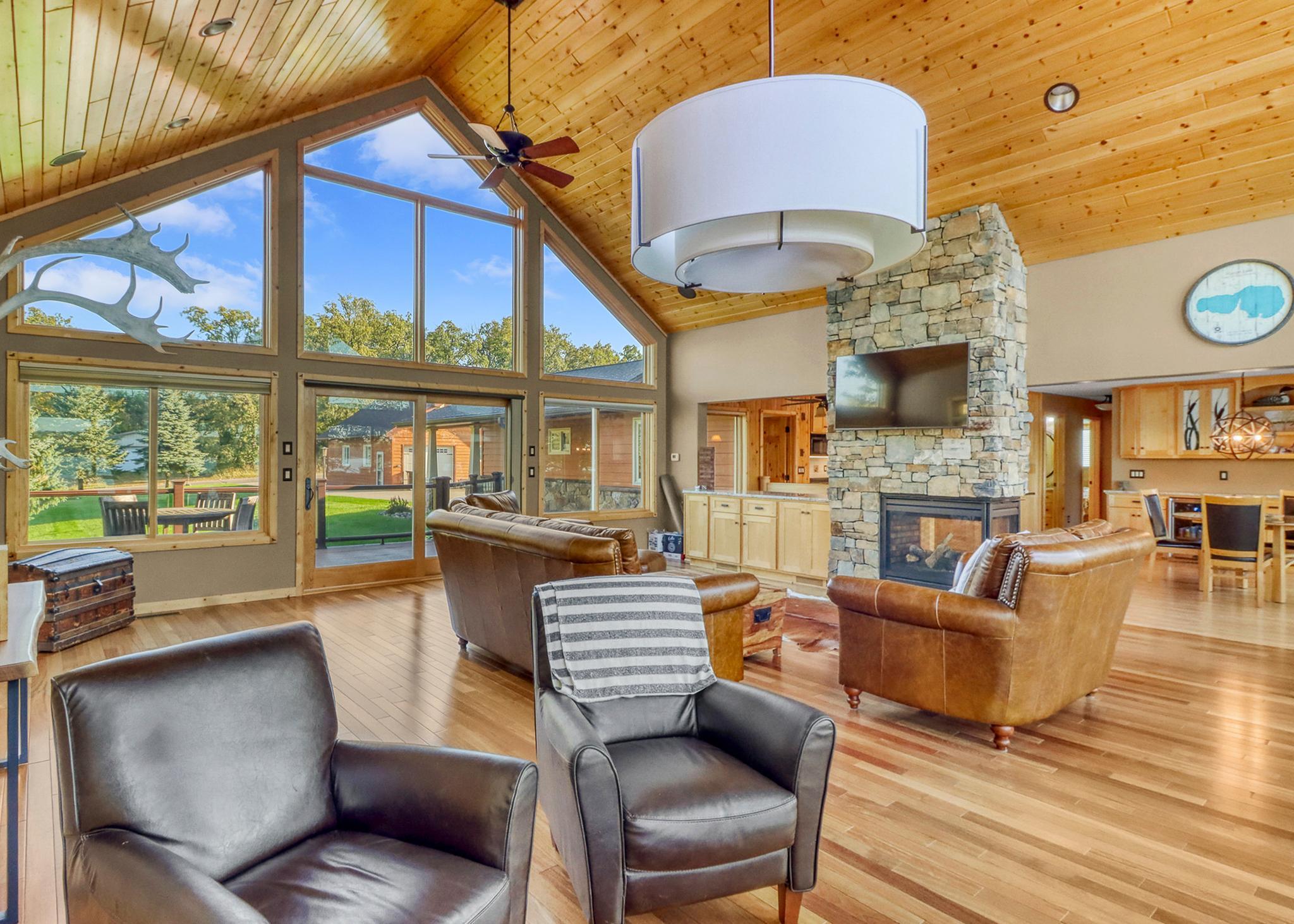 1980 single family home for sale at 39644 Marion Lodge Trl in Perham, MN — 4 bed, 3 bath (photo 15 of 64)