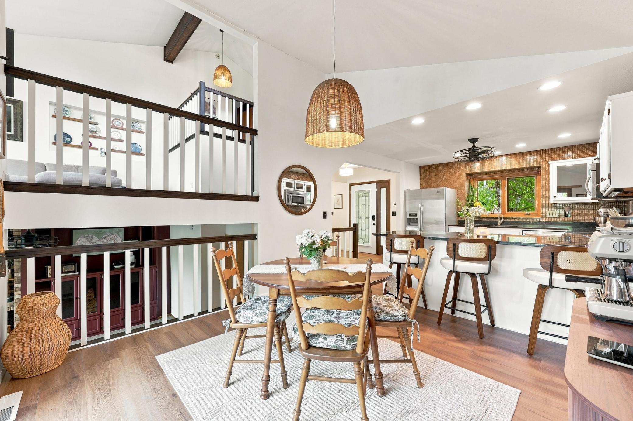1984 single family home for sale at 15 Fremont Drive S in Fargo, ND — 3 bed, 2 bath (photo 11 of 36)