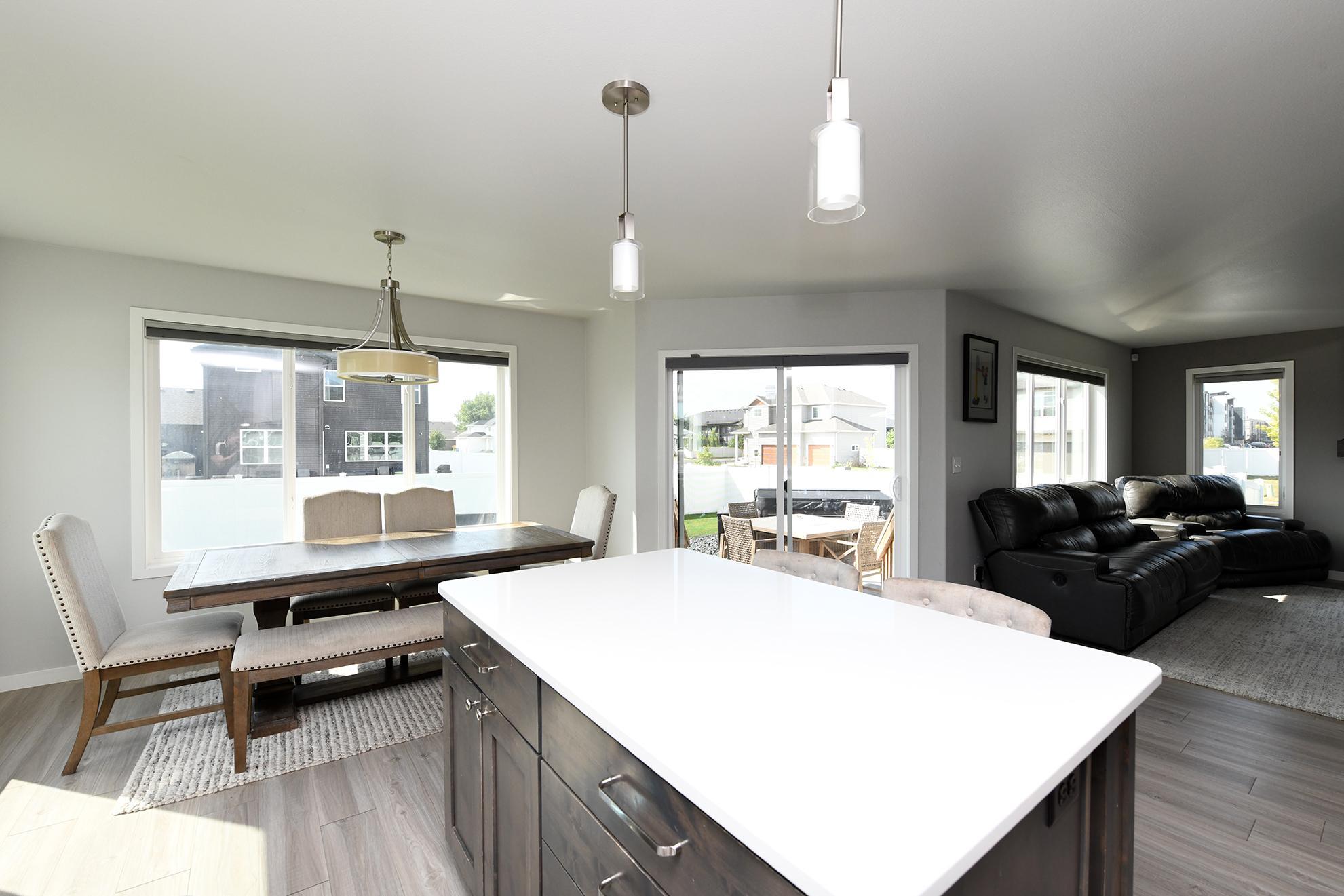 2016 single family home for sale at 5494 Tanner Avenue S in Fargo, ND — 4 bed, 4 bath (photo 18 of 37)