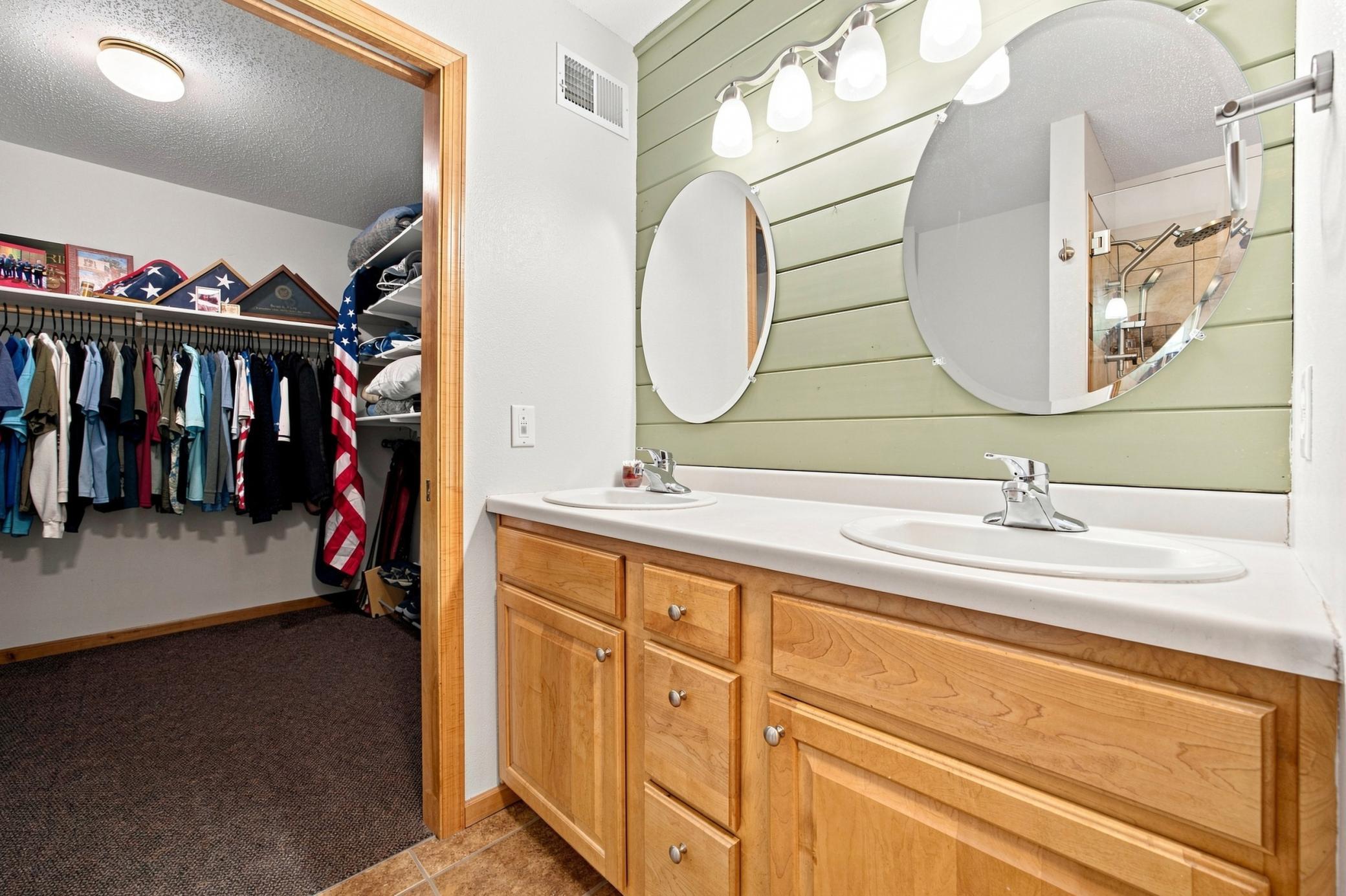 2000 twin home for sale at 1815 Bridgeview Boulevard in Detroit Lakes, MN — 2 bed, 2 bath (photo 15 of 34)