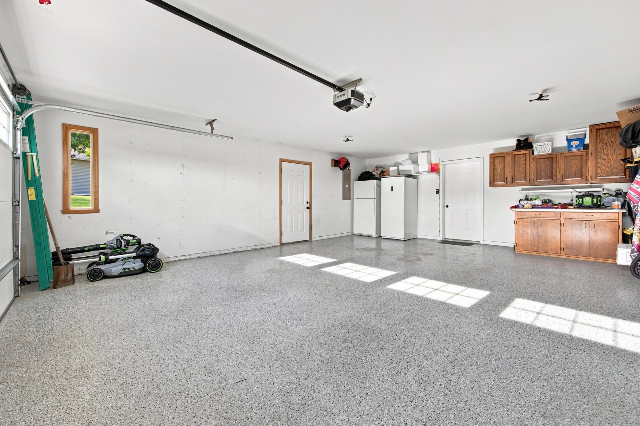 2000 twin home for sale at 1815 Bridgeview Boulevard in Detroit Lakes, MN — 2 bed, 2 bath (photo 21 of 34)