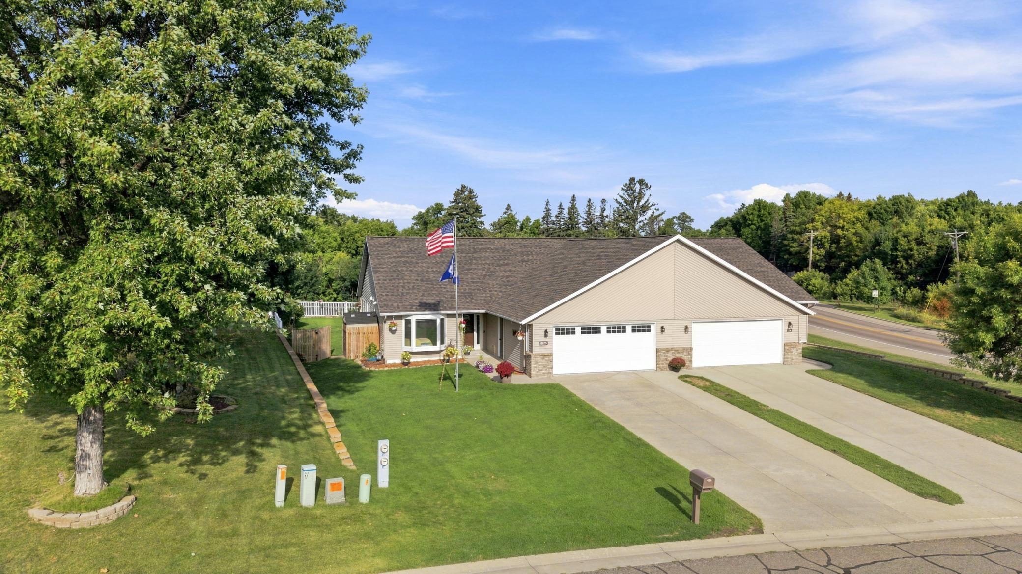 2000 twin home for sale at 1815 Bridgeview Boulevard in Detroit Lakes, MN — 2 bed, 2 bath (photo 29 of 34)
