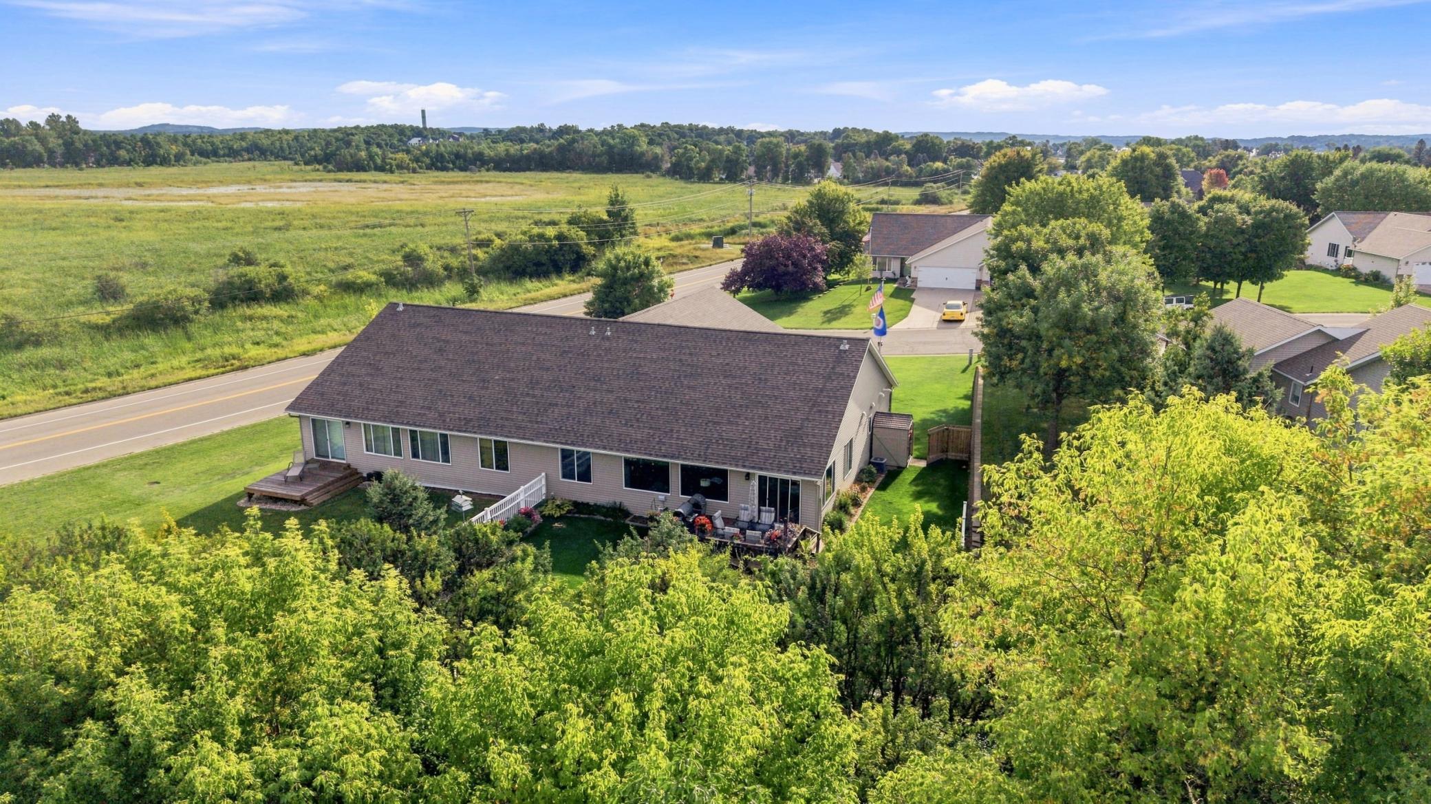2000 twin home for sale at 1815 Bridgeview Boulevard in Detroit Lakes, MN — 2 bed, 2 bath (photo 30 of 34)