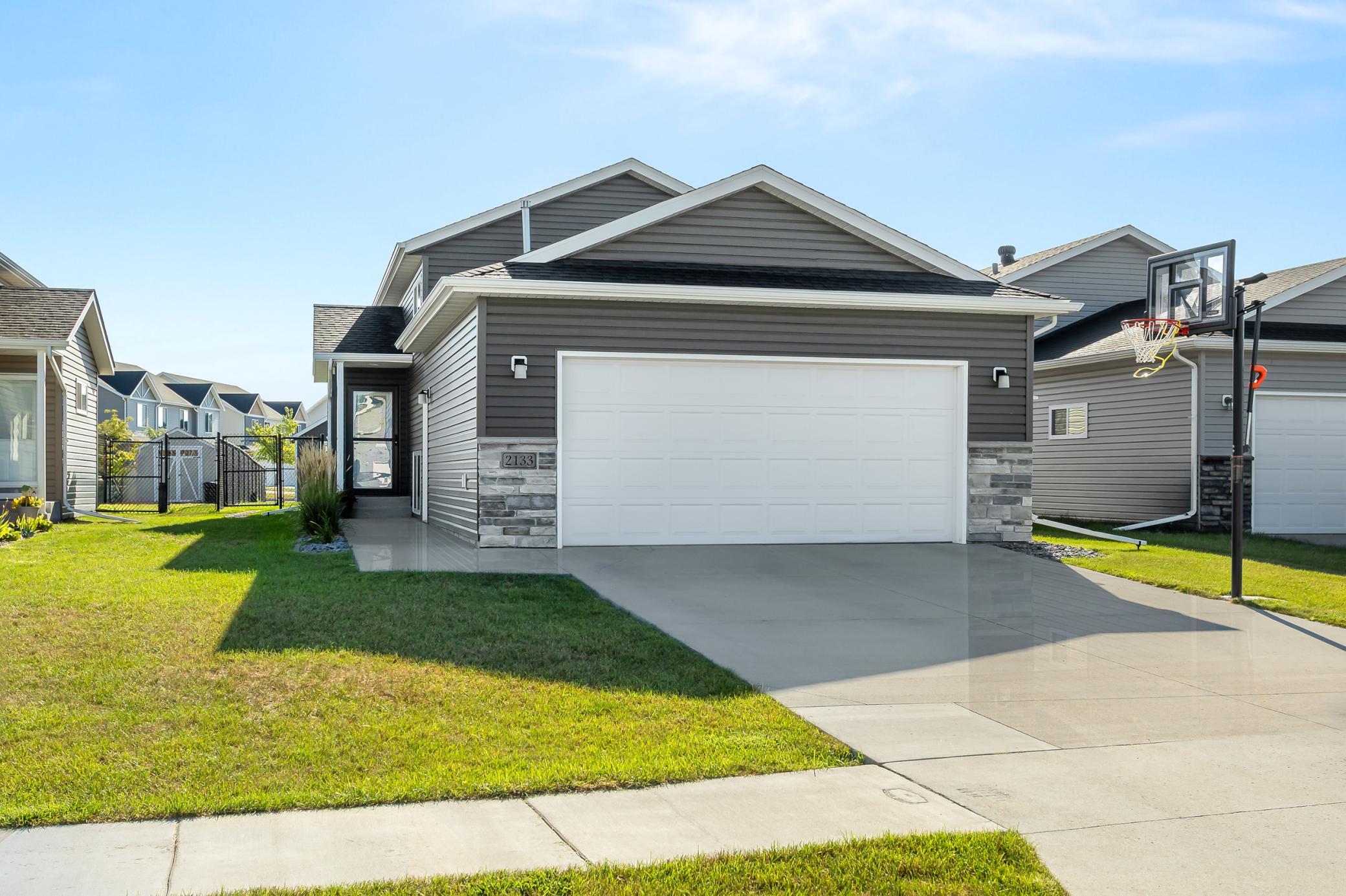 2016 single family home for sale at 2133 10th Street W in West Fargo, ND — 3 bed, 2 bath