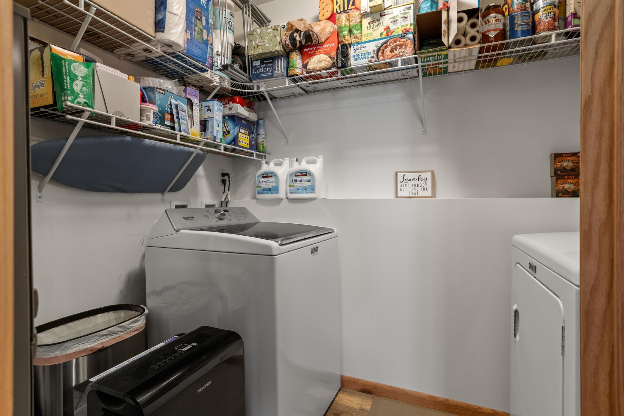 2016 single family home for sale at 2133 10th Street W in West Fargo, ND — 3 bed, 2 bath (photo 35 of 43)