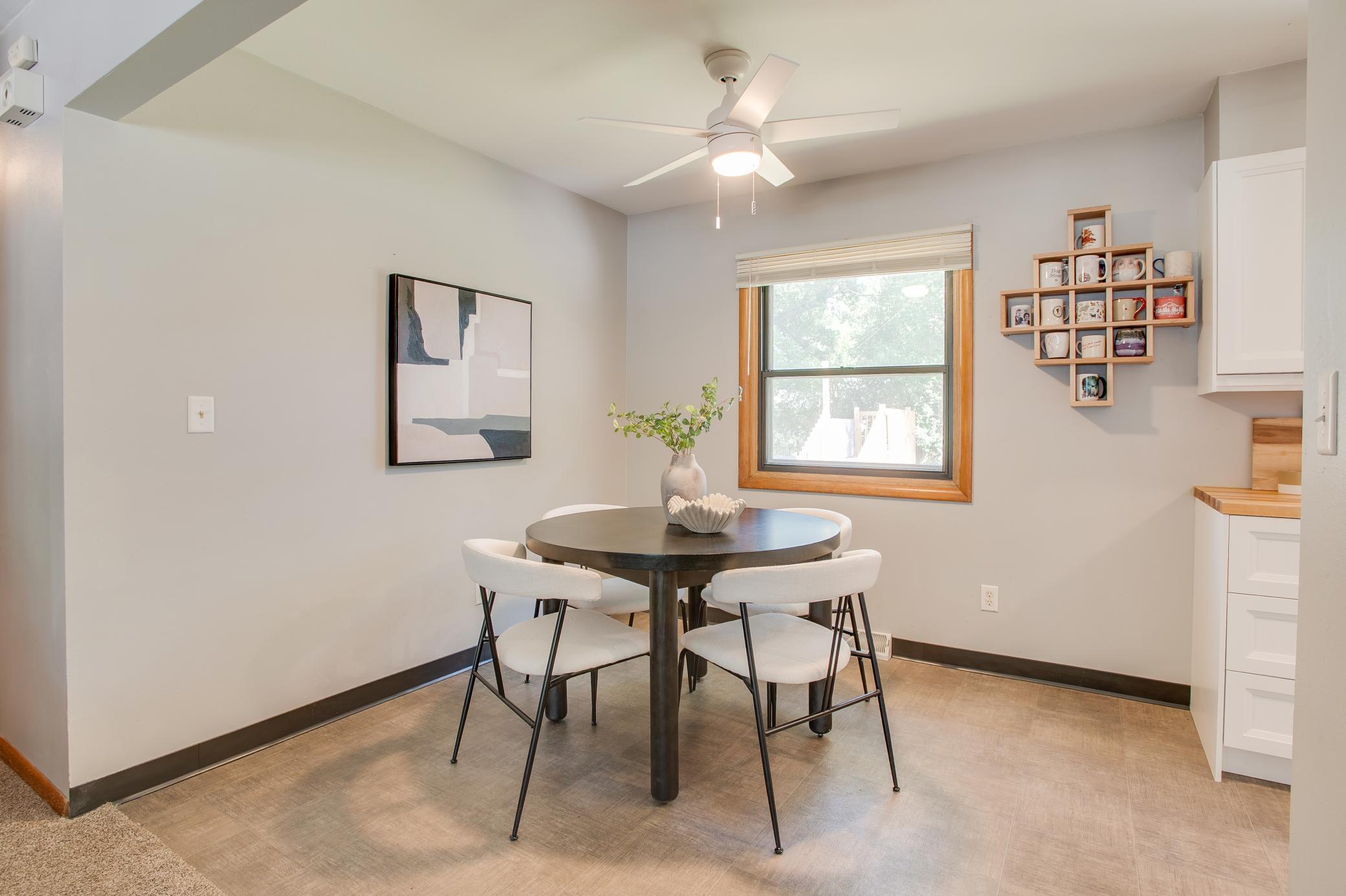 1961 single family home for sale at 1842 15th Street S in Fargo, ND — 3 bed, 2 bath (photo 12 of 45)