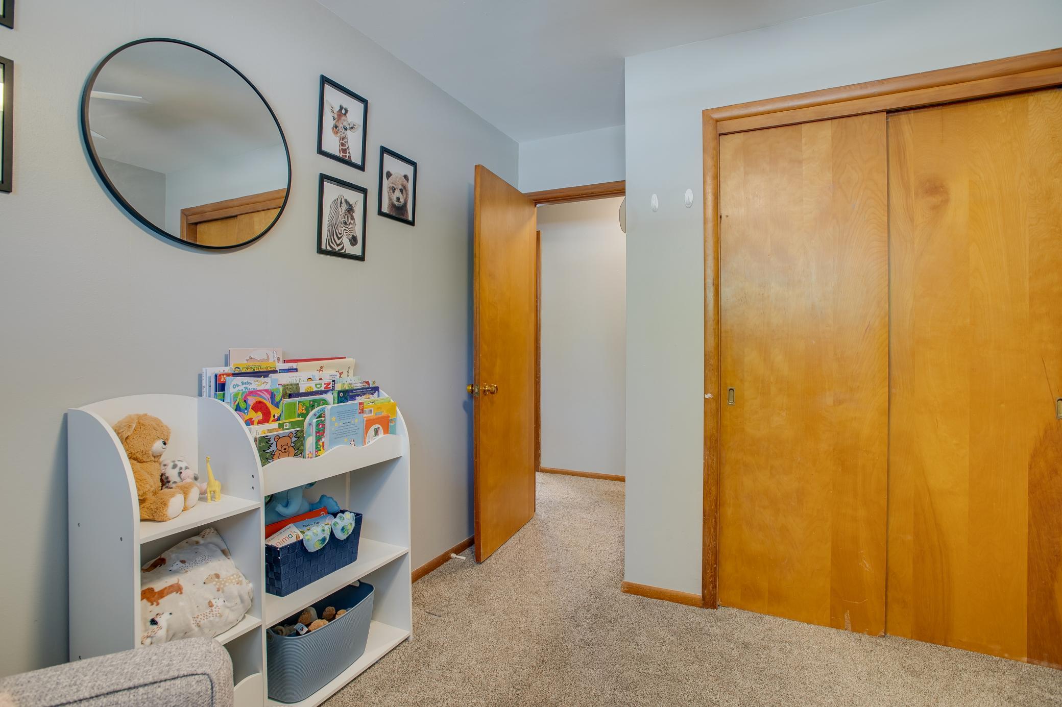 1961 single family home for sale at 1842 15th Street S in Fargo, ND — 3 bed, 2 bath (photo 25 of 45)