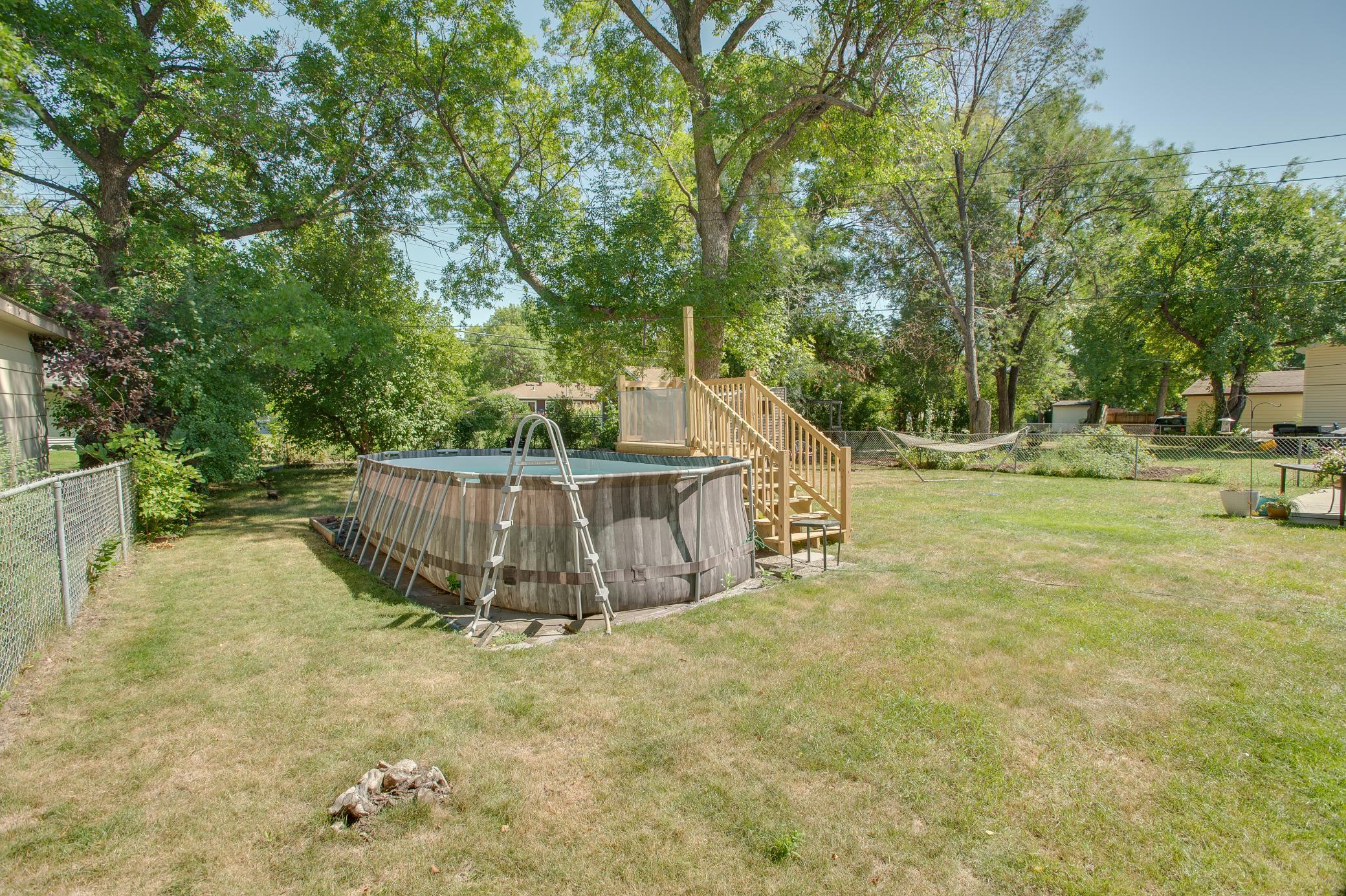 1961 single family home for sale at 1842 15th Street S in Fargo, ND — 3 bed, 2 bath (photo 40 of 45)