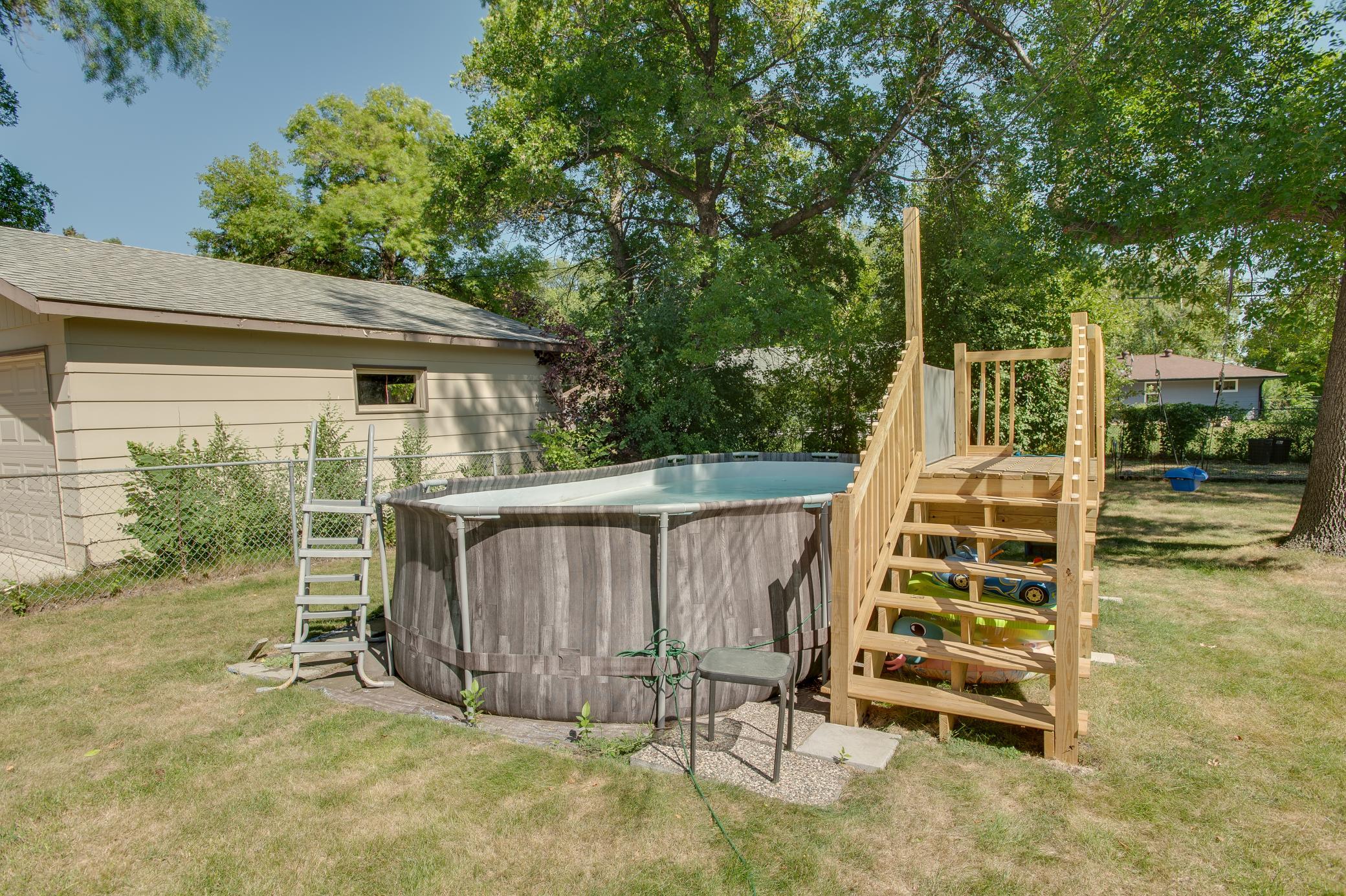 1961 single family home for sale at 1842 15th Street S in Fargo, ND — 3 bed, 2 bath (photo 41 of 45)