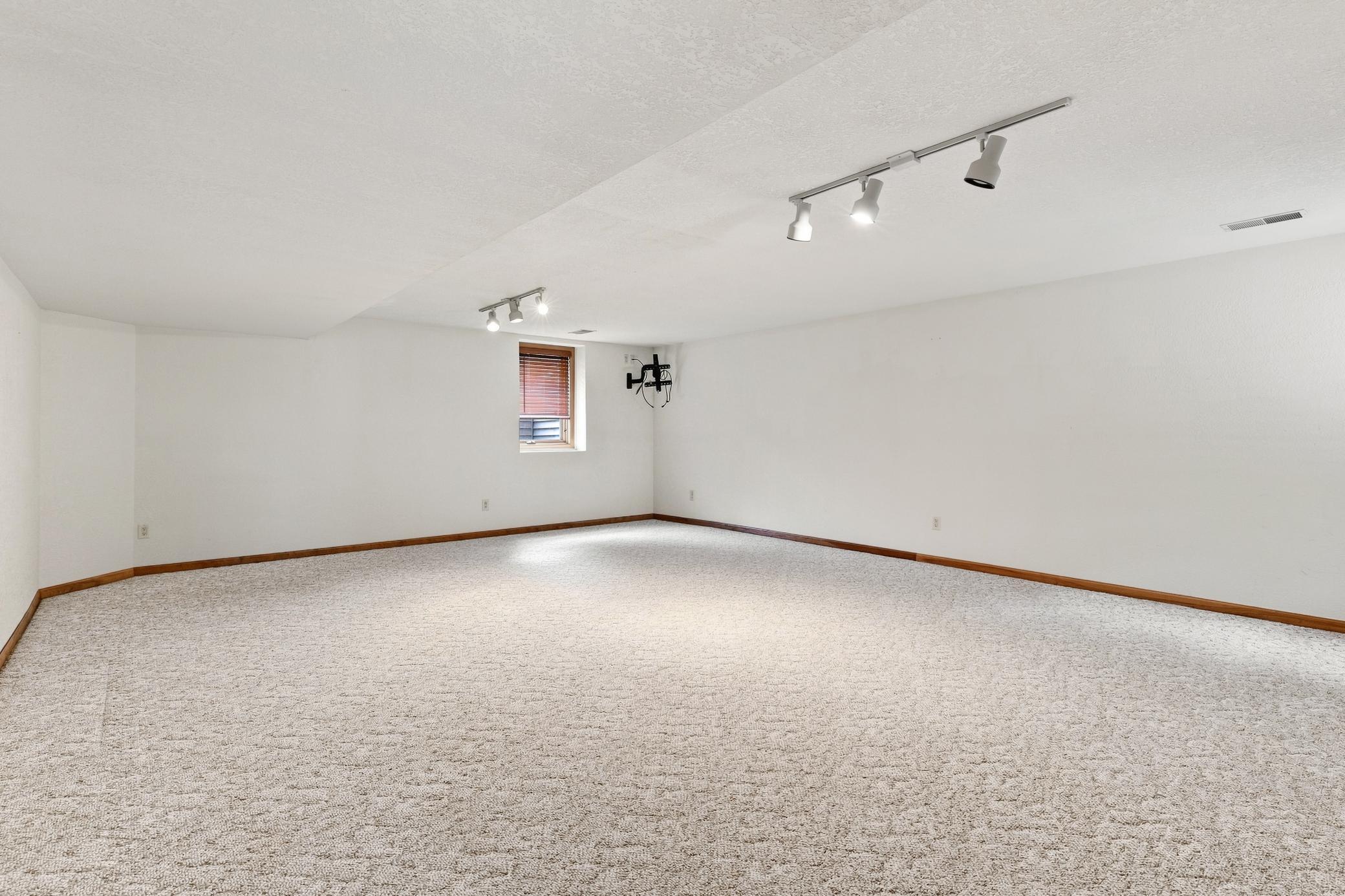 1999 single family home for sale at 6179 Edmonton Road in Baxter, MN — 3 bed, 4 bath (photo 39 of 74)