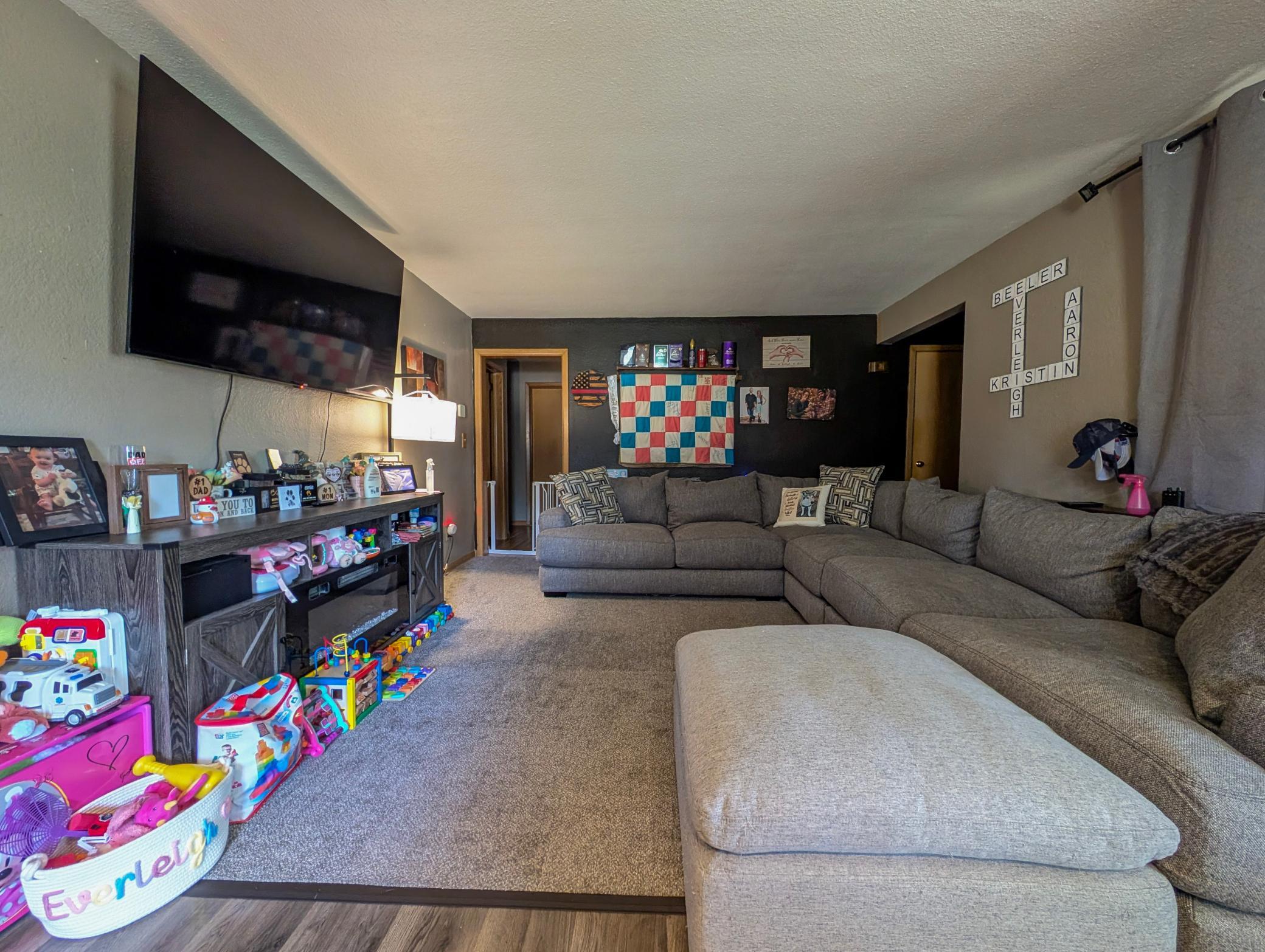 1954 single family home for sale at 220 2nd Avenue NW in Rothsay, MN — 5 bed, 2 bath (photo 11 of 31)