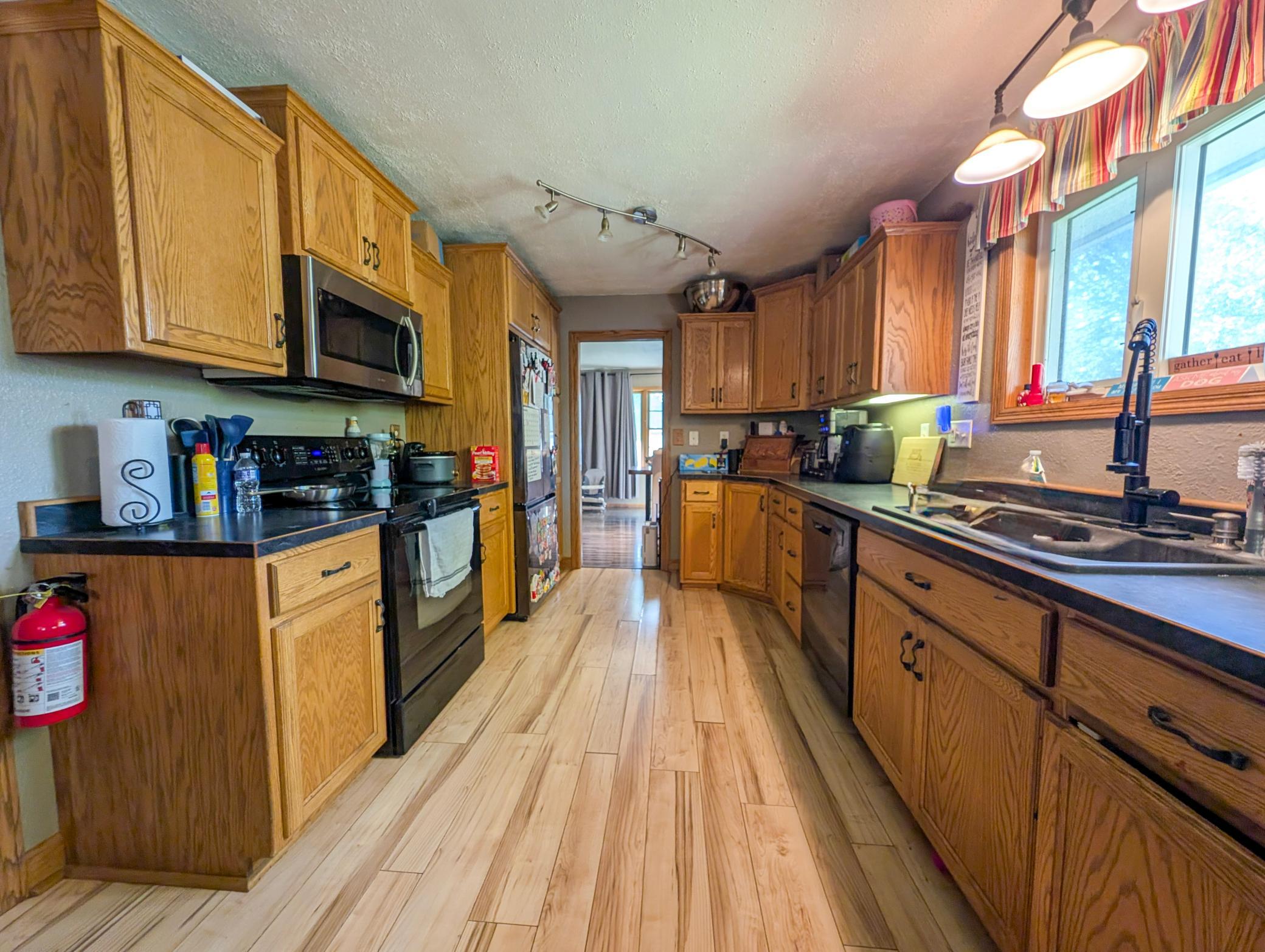 1954 single family home for sale at 220 2nd Avenue NW in Rothsay, MN — 5 bed, 2 bath (photo 9 of 31)