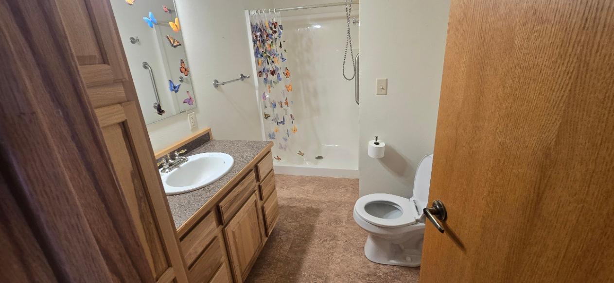 2002 townhouse for sale at 211 W Lake Street in Parkers Prairie, MN — 3 bed, 3 bath (photo 21 of 27)