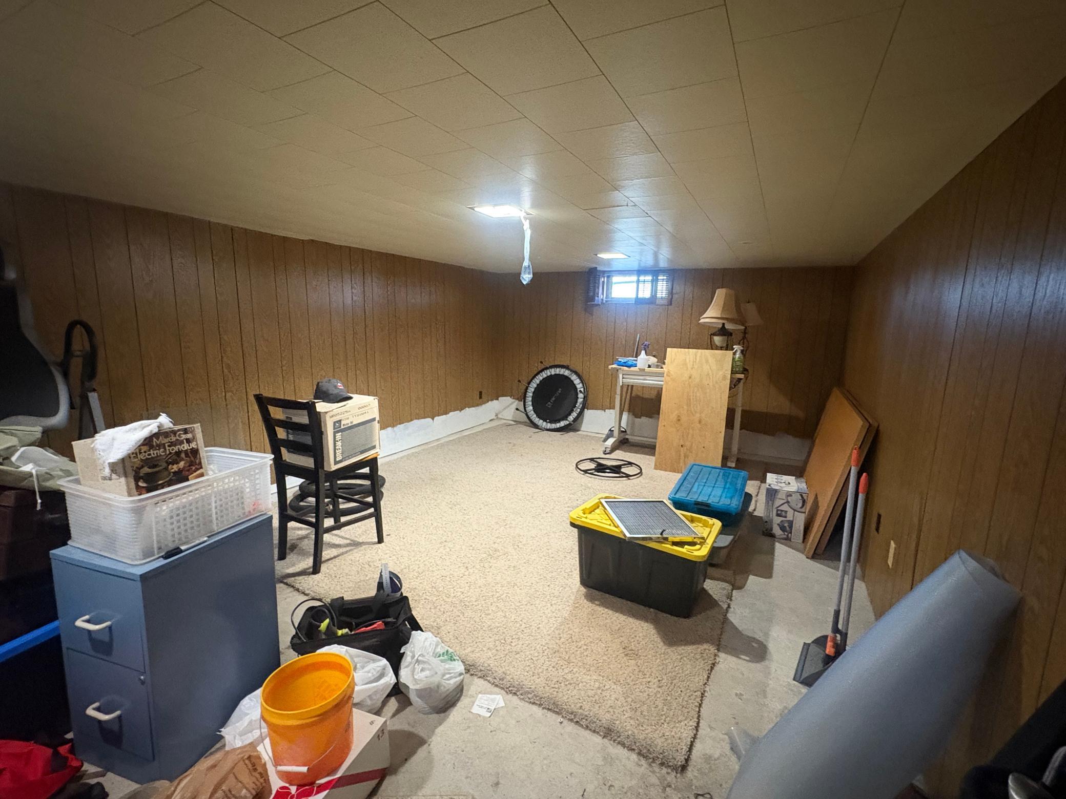 1965 single family home for sale at 7850 Hwy 18 Highway in Wyndmere, ND — 3 bed, 2 bath (photo 13 of 17)
