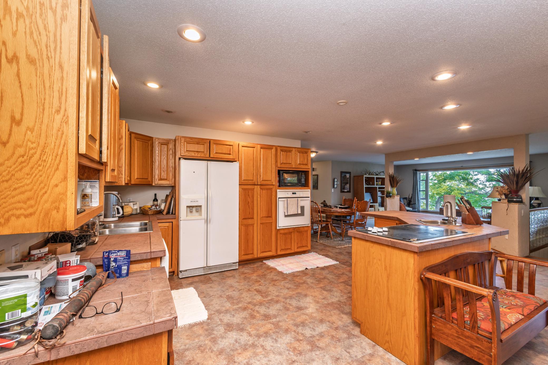1969 single family home for sale at 691 Brophy Shores Road NW in Alexandria, MN — 4 bed, 2 bath (photo 11 of 44)