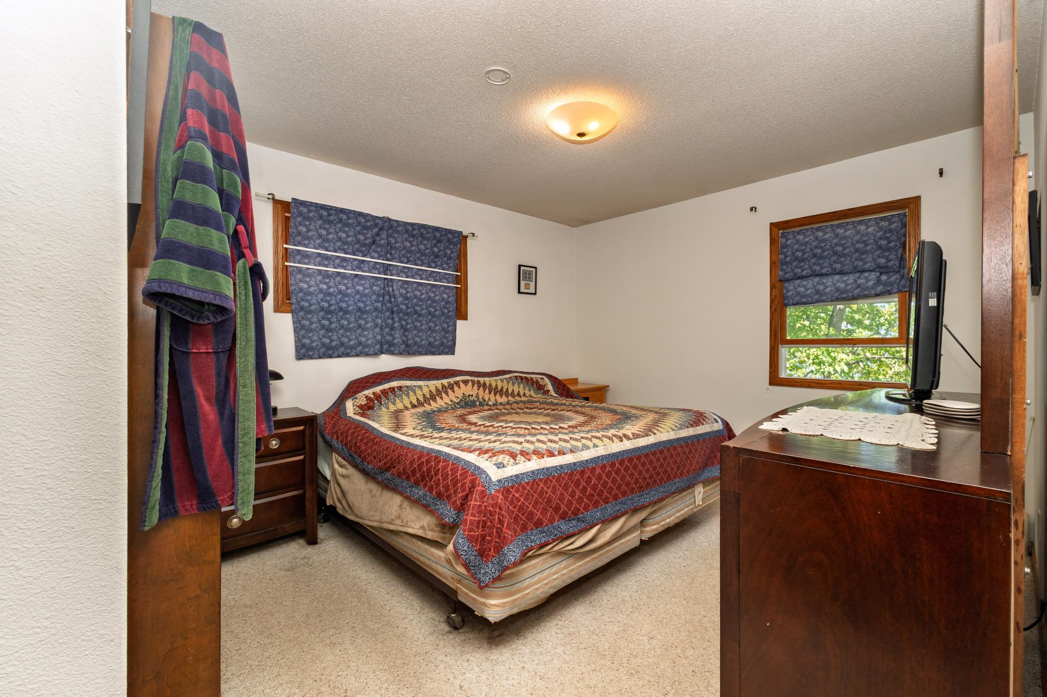 1969 single family home for sale at 691 Brophy Shores Road NW in Alexandria, MN — 4 bed, 2 bath (photo 25 of 44)