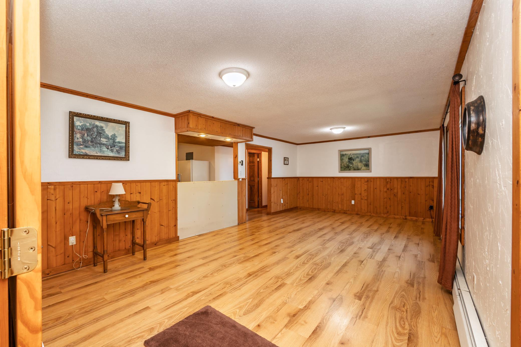 1969 single family home for sale at 691 Brophy Shores Road NW in Alexandria, MN — 4 bed, 2 bath (photo 28 of 44)
