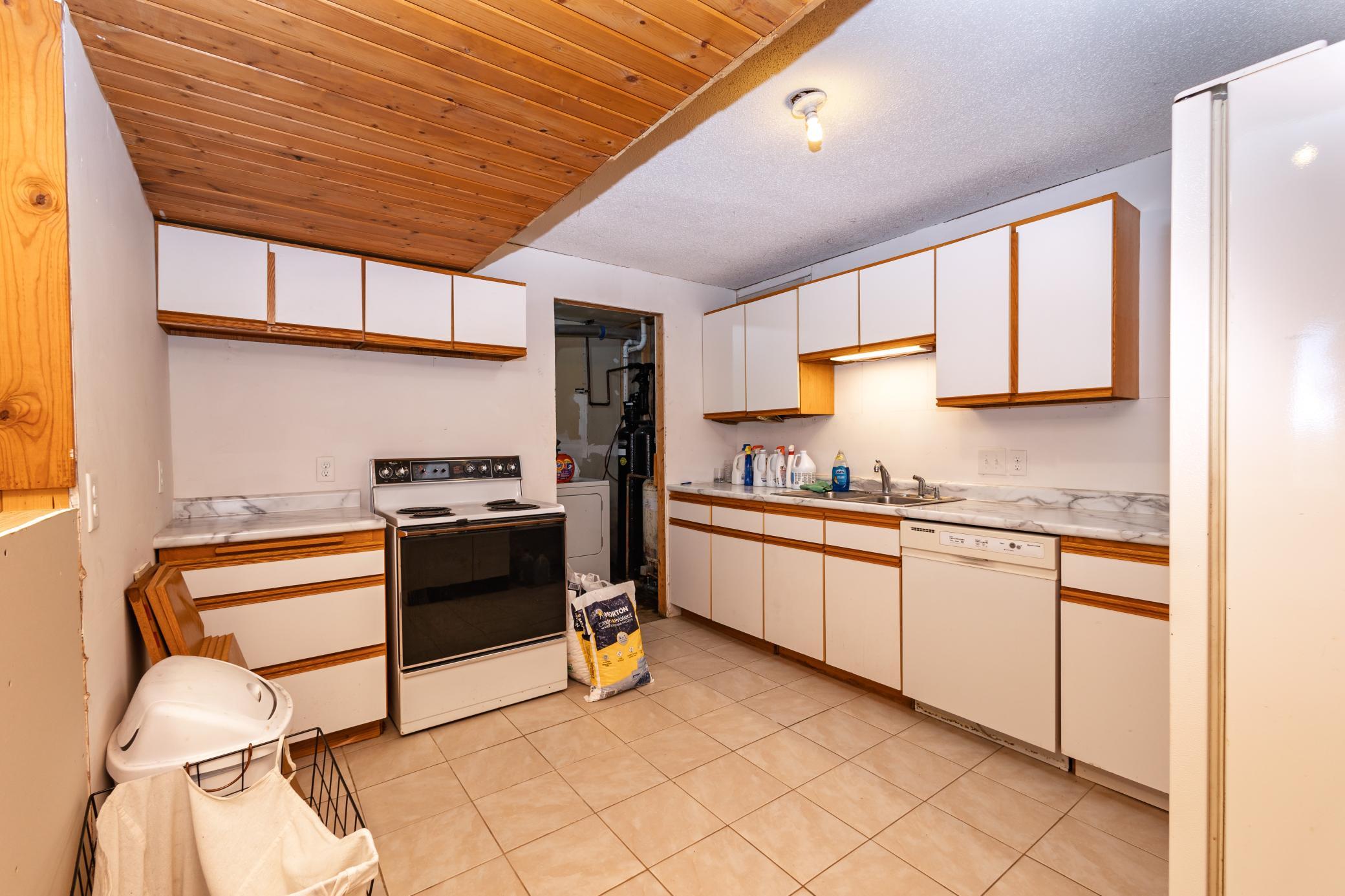 1969 single family home for sale at 691 Brophy Shores Road NW in Alexandria, MN — 4 bed, 2 bath (photo 32 of 44)