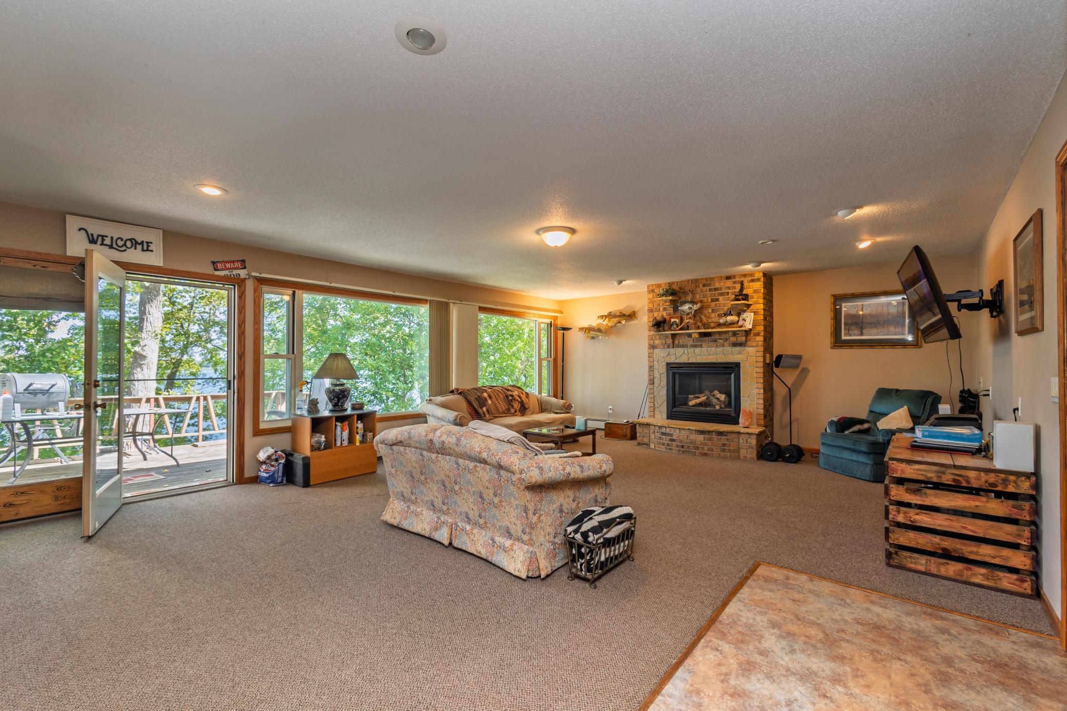 1969 single family home for sale at 691 Brophy Shores Road NW in Alexandria, MN — 4 bed, 2 bath (photo 5 of 44)