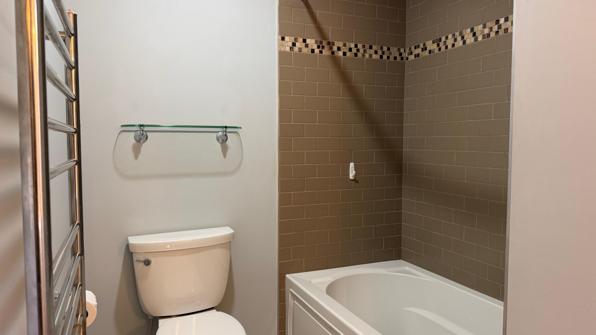1960 single family home for sale at 819 S Martin Street in Fergus Falls, MN — 3 bed, 2 bath (photo 27 of 60)