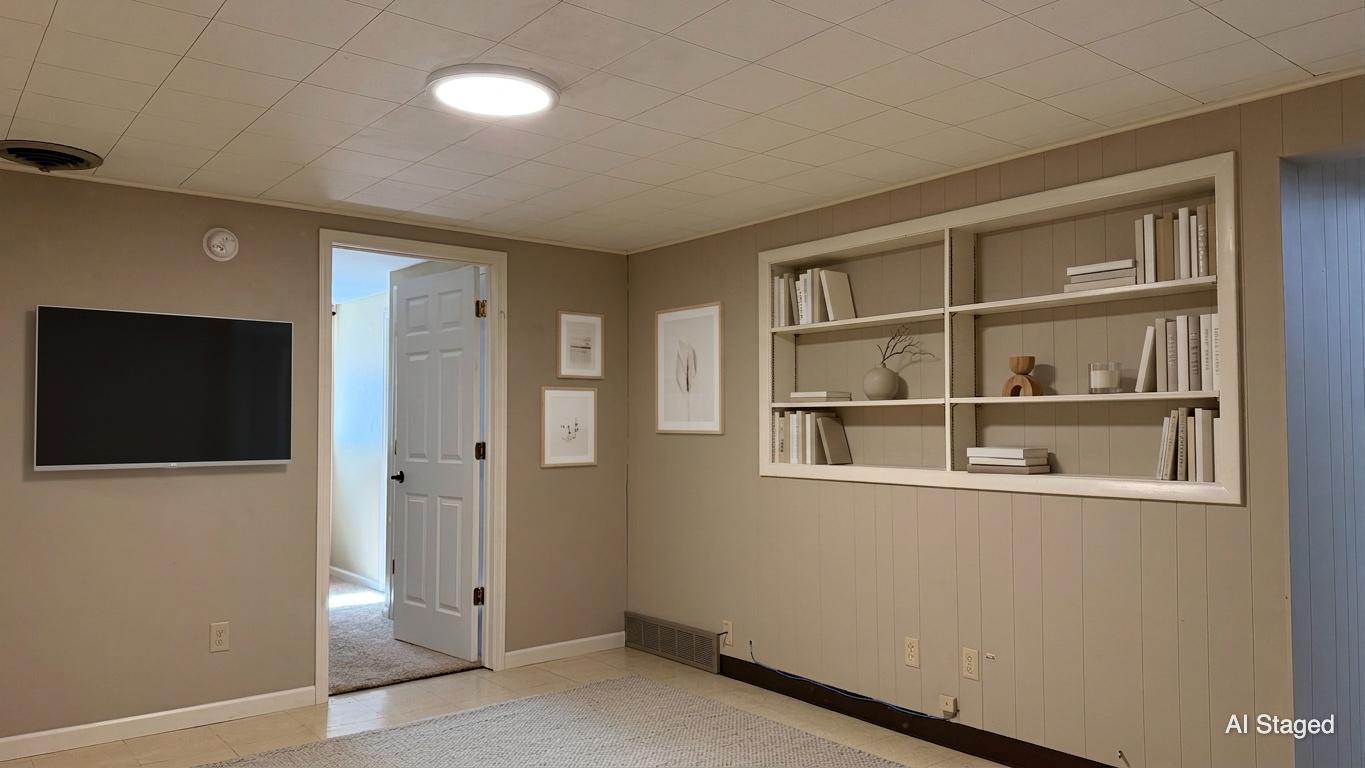 1960 single family home for sale at 819 S Martin Street in Fergus Falls, MN — 3 bed, 2 bath (photo 37 of 60)