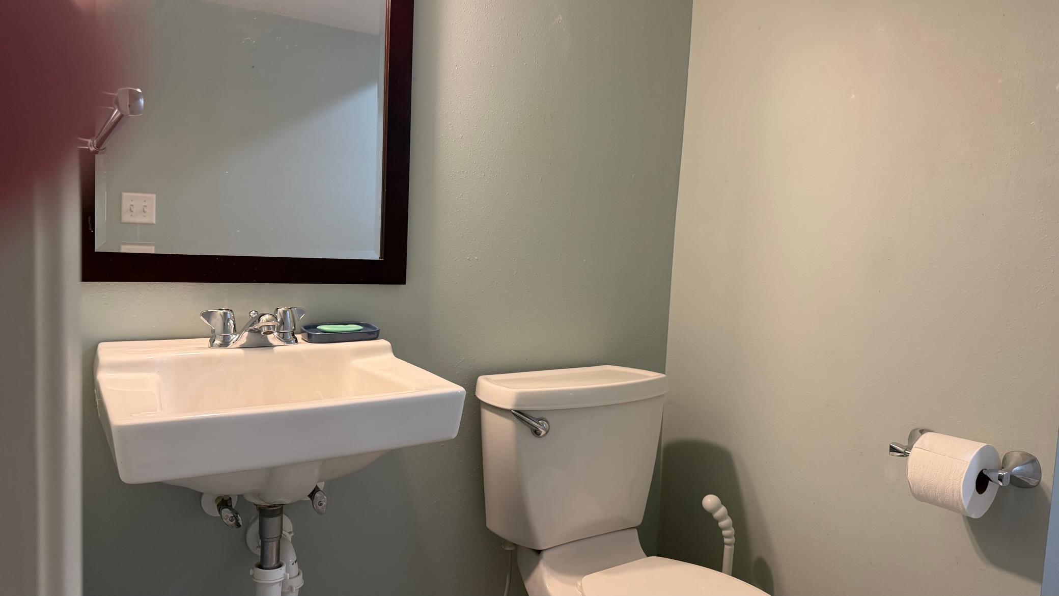 1960 single family home for sale at 819 S Martin Street in Fergus Falls, MN — 3 bed, 2 bath (photo 43 of 60)