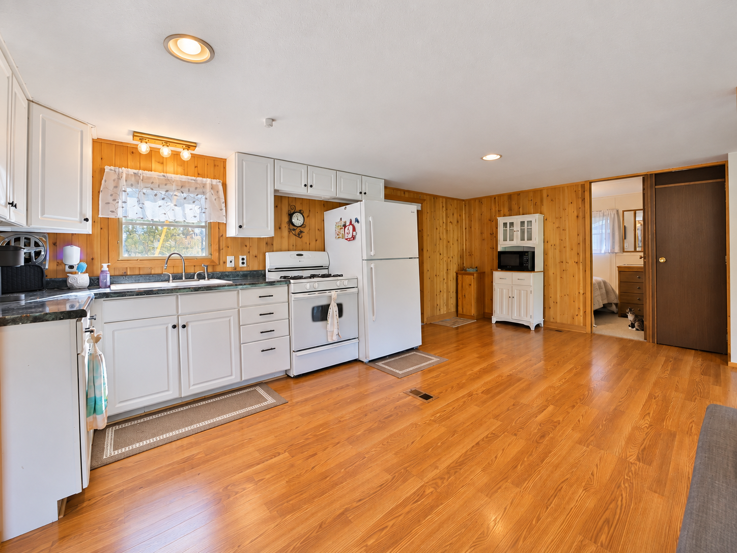1968 single family home for sale at 13374 Cabin Cove Trail in Crosslake, MN — 3 bed, 1 bath (photo 5 of 69)