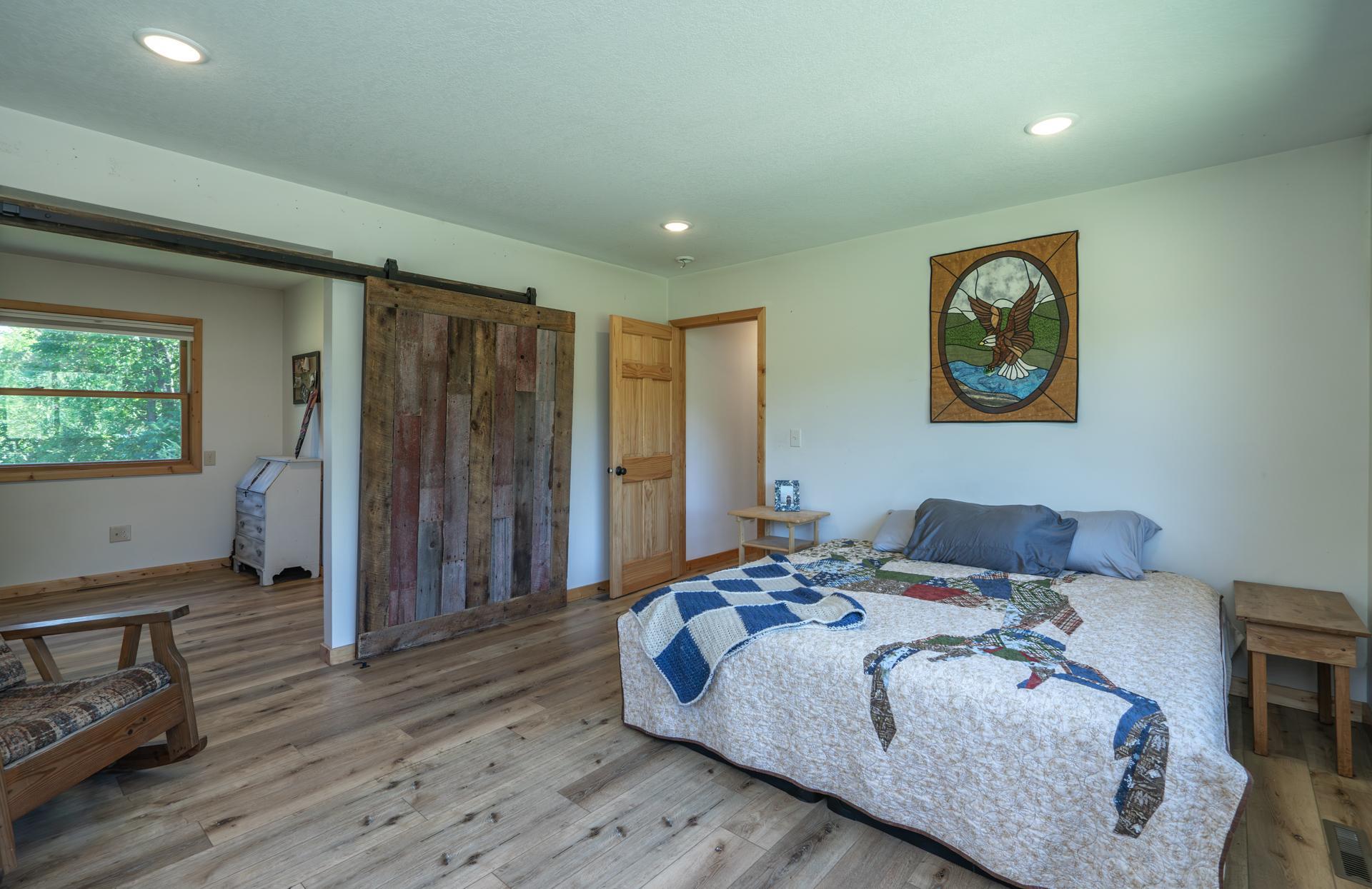2019 single family home for sale at 4175 County 71 NW in Hackensack, MN — 1 bed, 2 bath (photo 19 of 40)