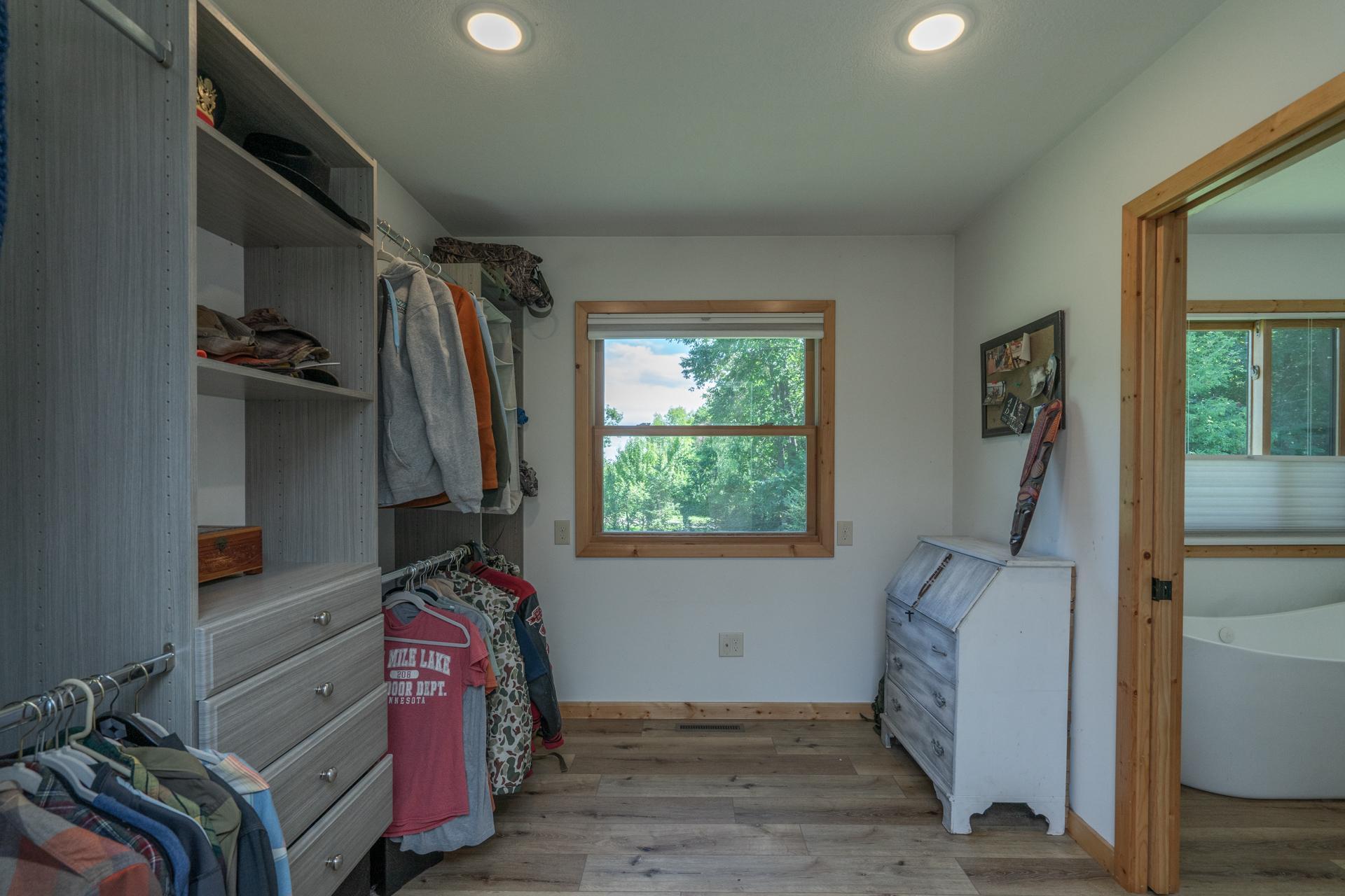 2019 single family home for sale at 4175 County 71 NW in Hackensack, MN — 1 bed, 2 bath (photo 21 of 40)