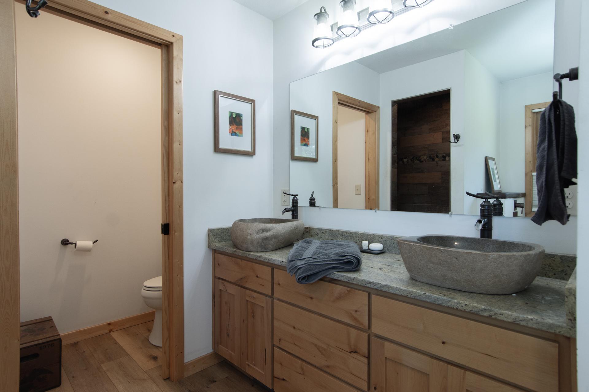 2019 single family home for sale at 4175 County 71 NW in Hackensack, MN — 1 bed, 2 bath (photo 24 of 40)