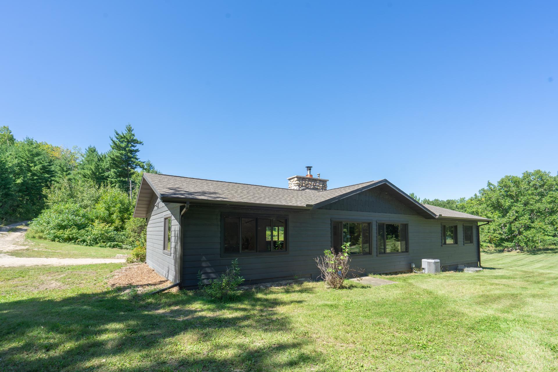 2019 single family home for sale at 4175 County 71 NW in Hackensack, MN — 1 bed, 2 bath (photo 5 of 40)