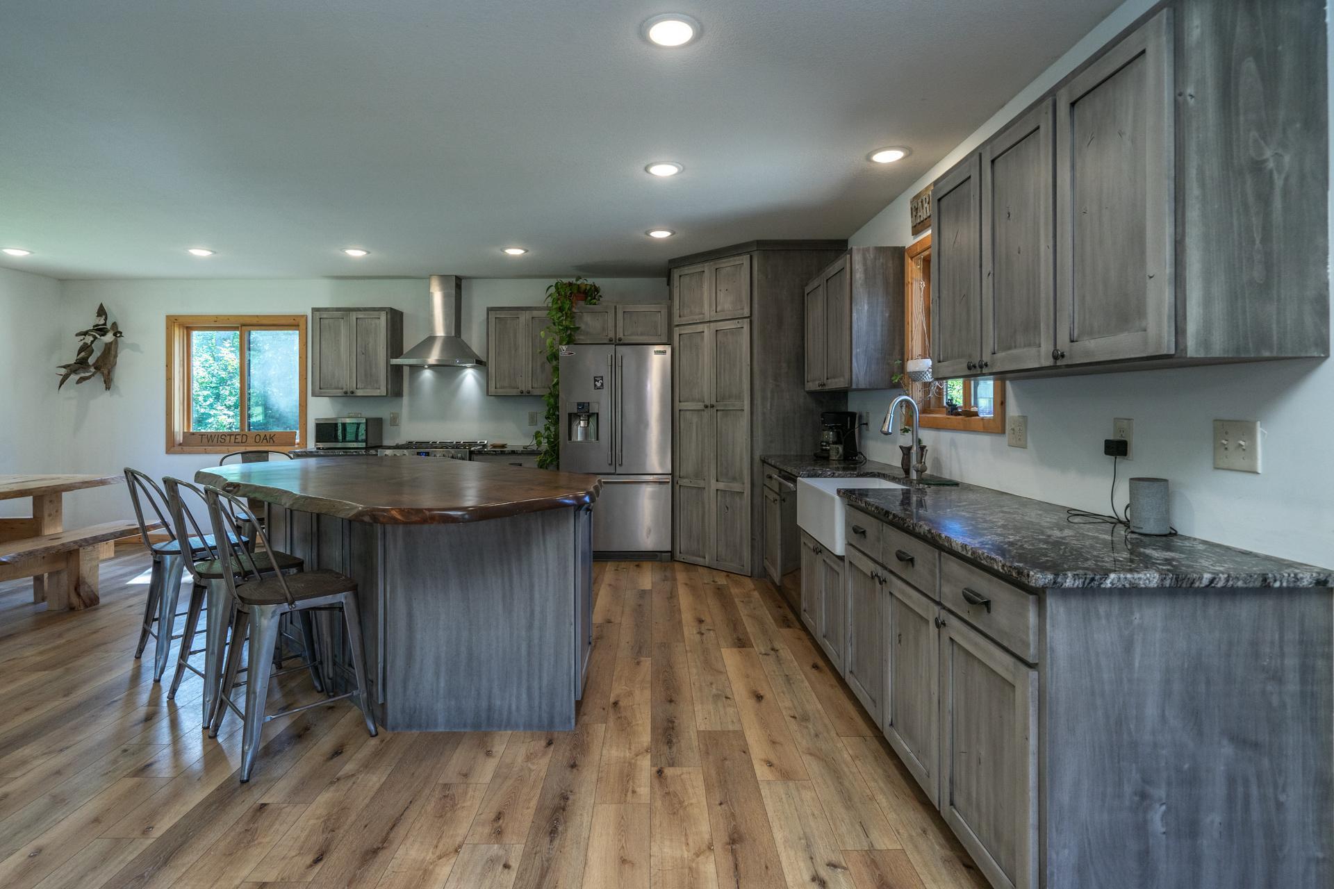 2019 single family home for sale at 4175 County 71 NW in Hackensack, MN — 1 bed, 2 bath (photo 9 of 40)