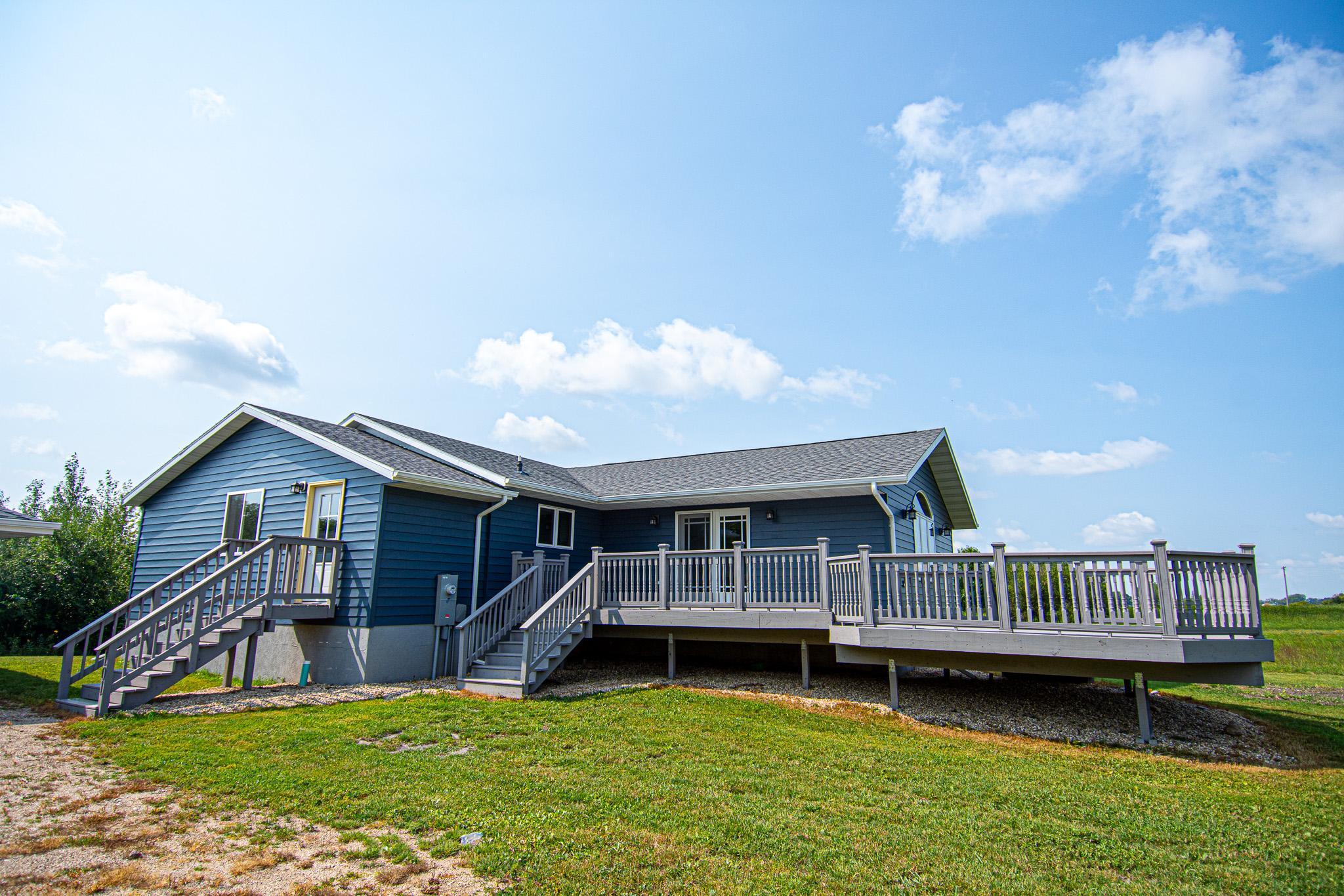 1980 single family home for sale at 101 Kittson St in Viking, MN — 4 bed, 4 bath (photo 2 of 55)
